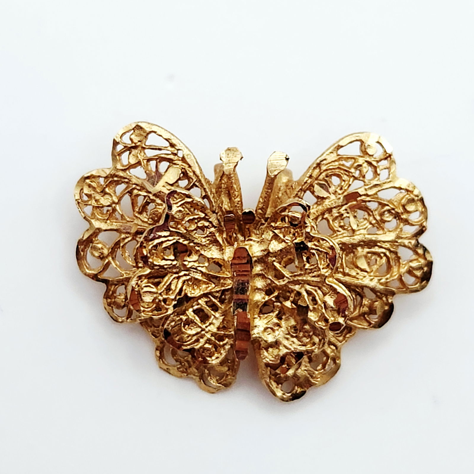 14K Gold Filigree Butterfly Pendant 2.8 Grams (1 of 5)
