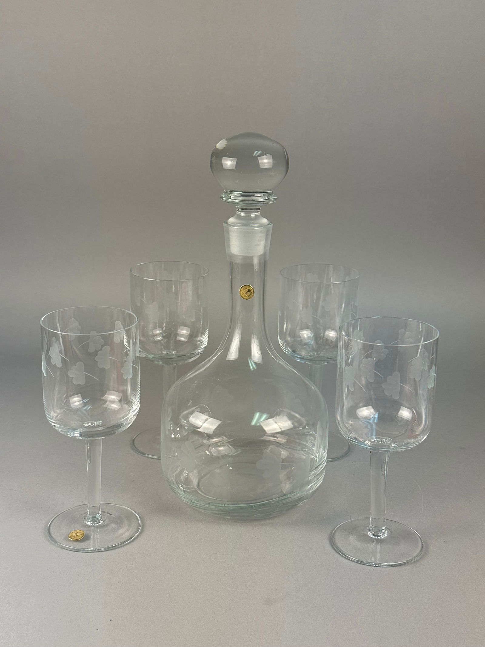Fostoria International for Tiara Exclusive, Etched Glass Decanter Set (1 of 5)