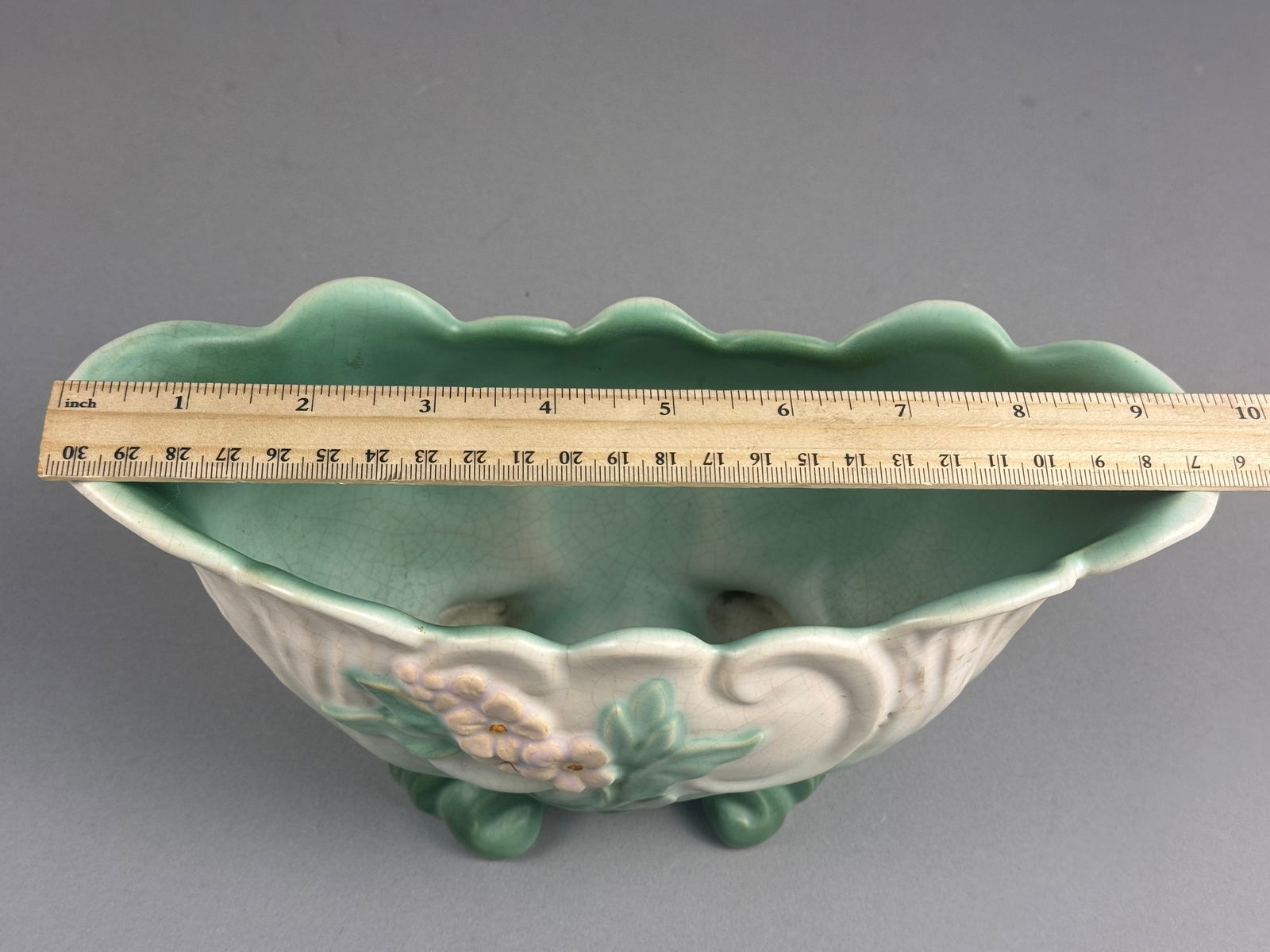 Weller Pottery Roba Pattern Footed Ceramic Planter - 7