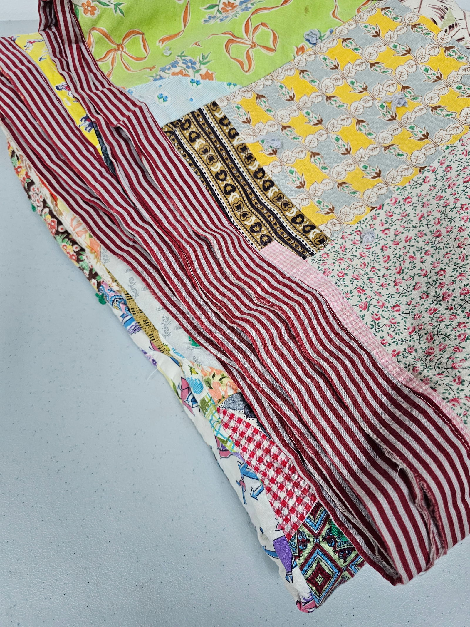 Handmade Patchwork Crazy Quilt - 8