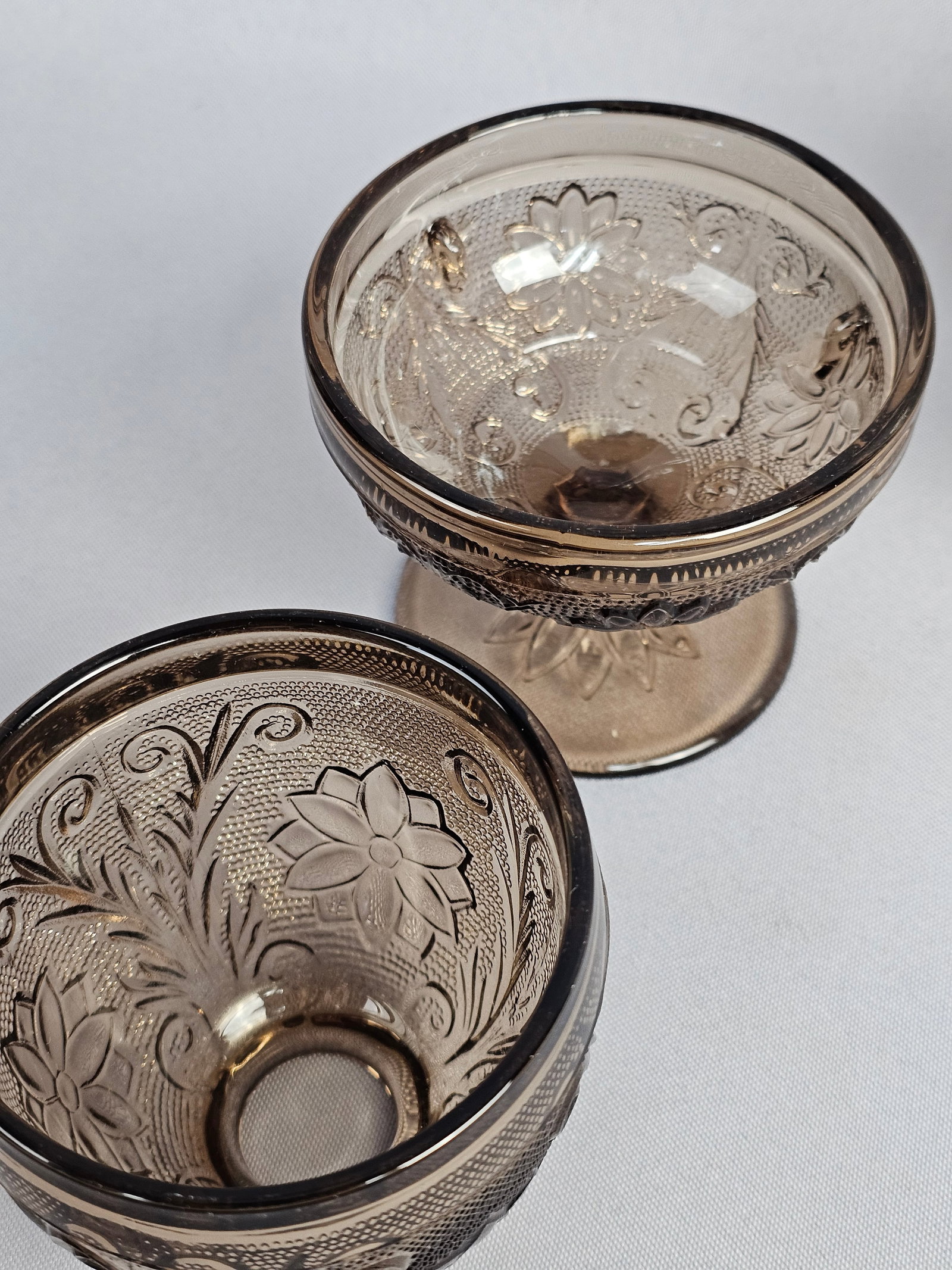 A Pair of Tiara Indiana Glass Sandwich Pattern Fairy Lamps - 4