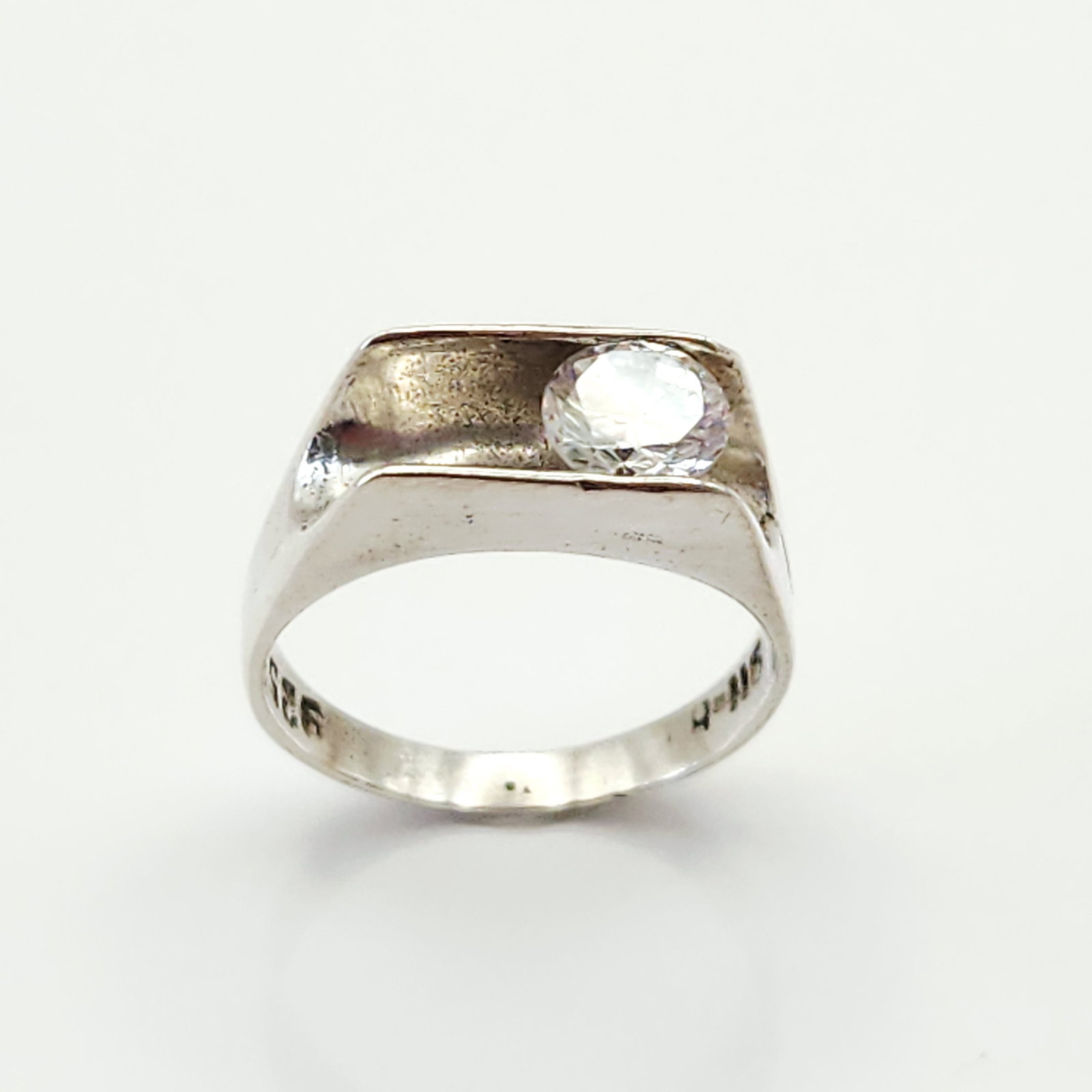 Sterling CZ Ring 3.8 Grams (1 of 8)