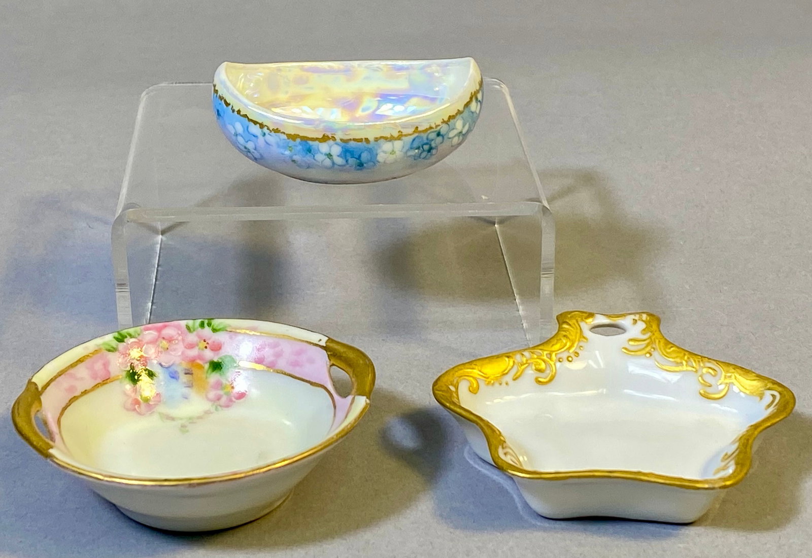 Three Bavarian Hand Painted Porcelain Miniature Dishes Including Hutschenreuther Favorite (1 of 6)