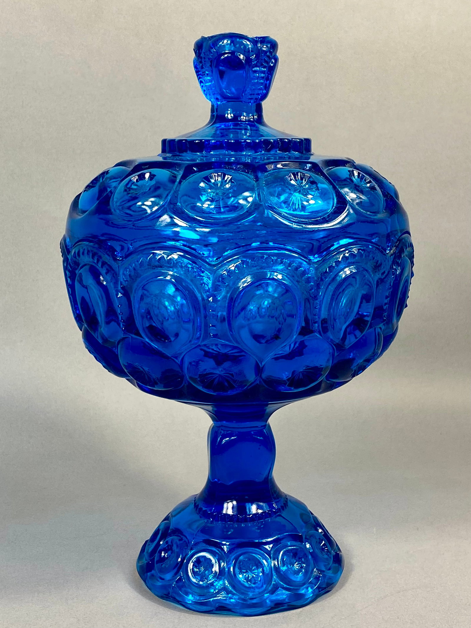 L.E. Smith Moon and Star Pattern Cobalt Blue Glass Covered Candy Dish (1 of 4)