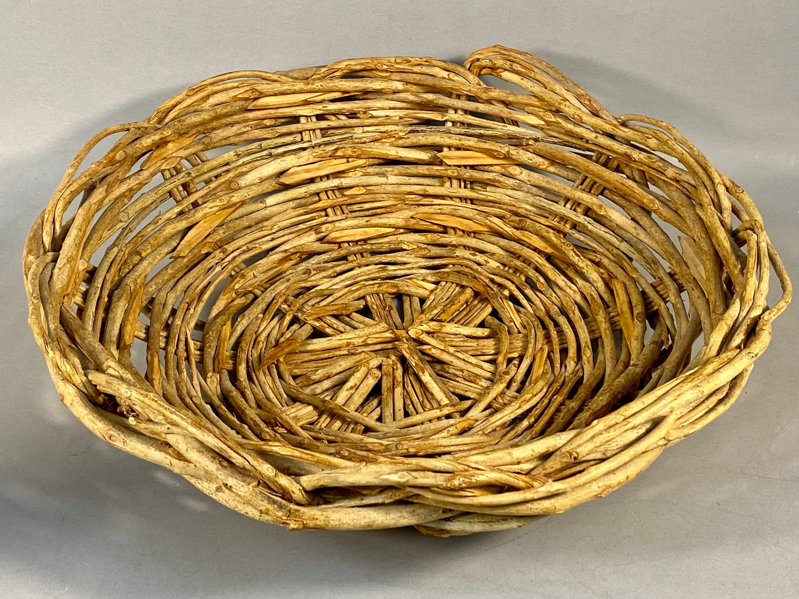 Large Rustic Woven Grapevine Folk Art Basket Bowl (1 of 4)