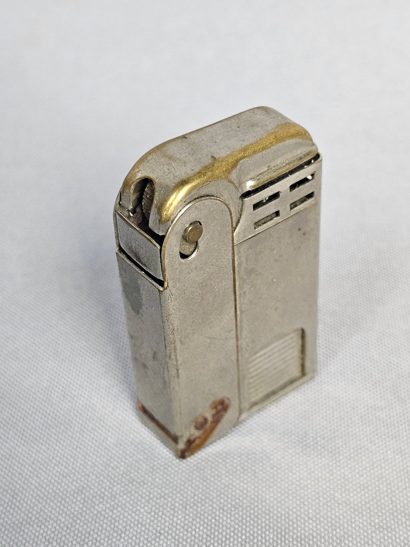 Two Vintage Pocket Lighters - 3