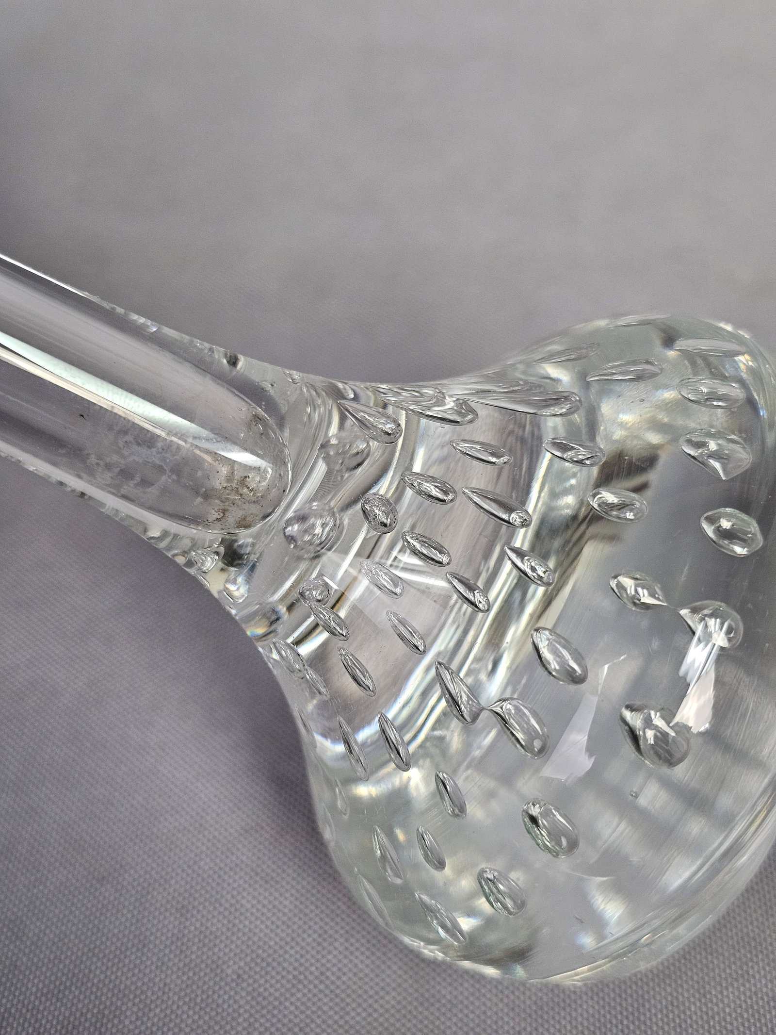 Jack-in-the-Pulpit Vase with Controlled Bubble Base - 6