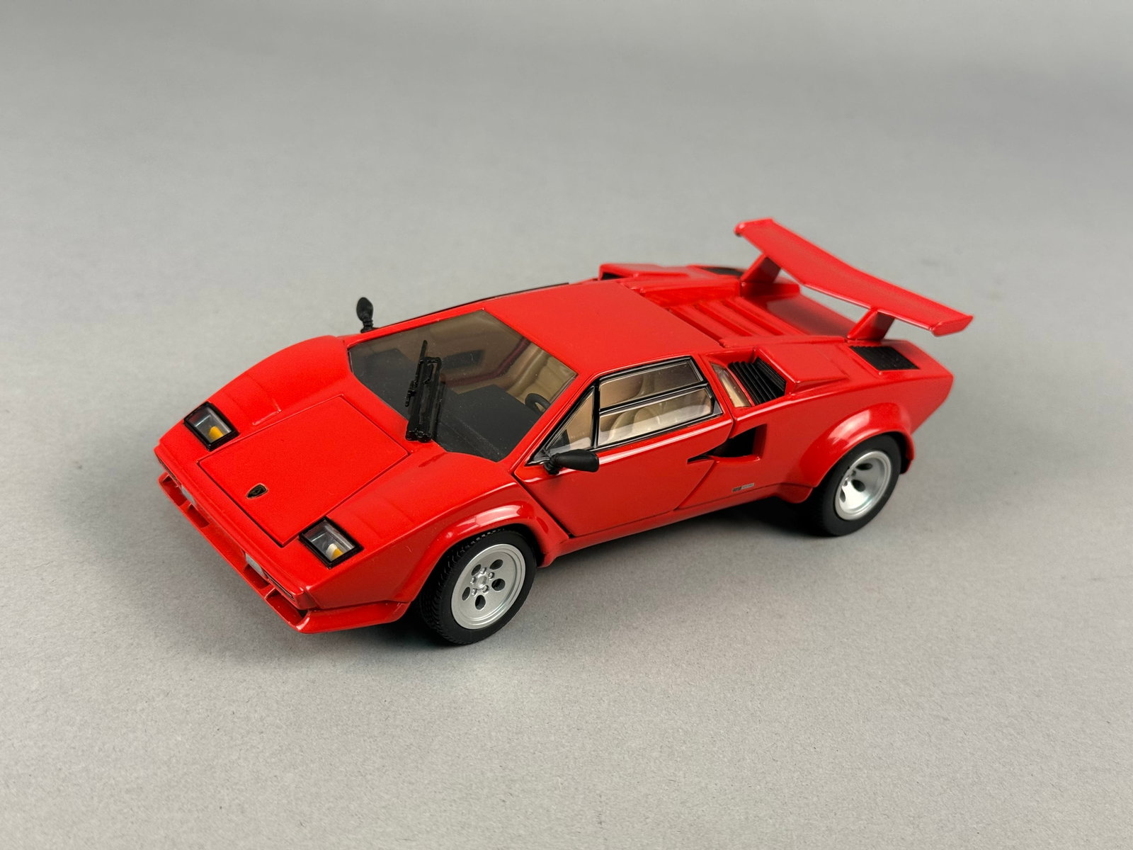 Franklin Mint Precision Models 1985 Lamborghini Countach 5000 S (1 of 6)