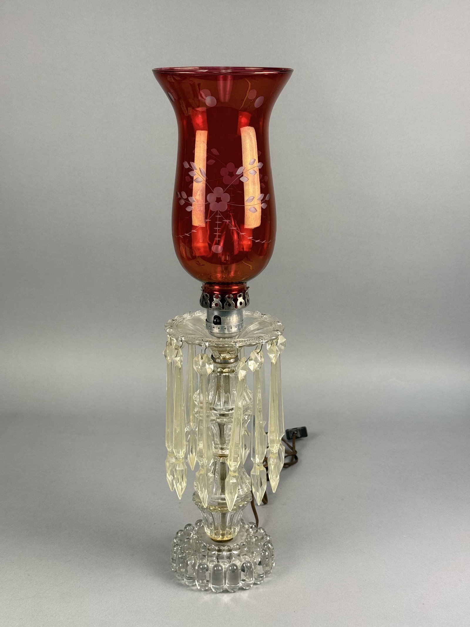 Vintage Electric Hurricane Style Table Lamp Ruby Glass Shade (1 of 7)