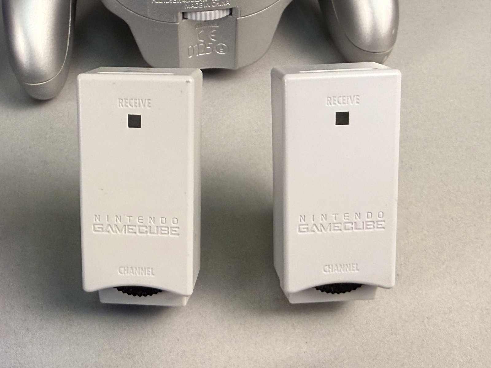 Nintendo GameCube Controllers & Accessories Inc WaveBird Wireless - 9