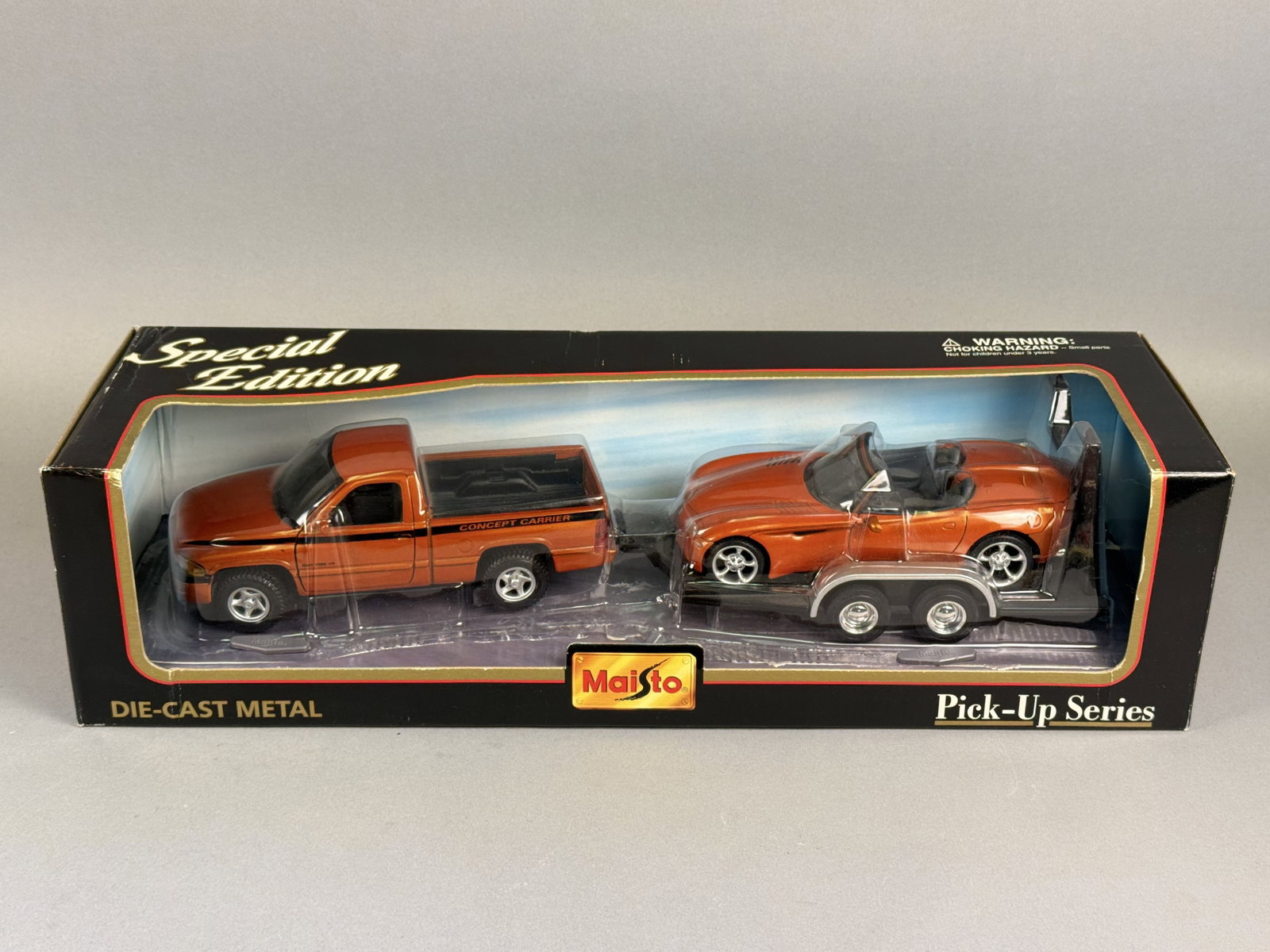 Maisto Special Edition Pick-Up Series Dodge Ram 1500 & Dodge Concept Vehicle Set (1 of 7)