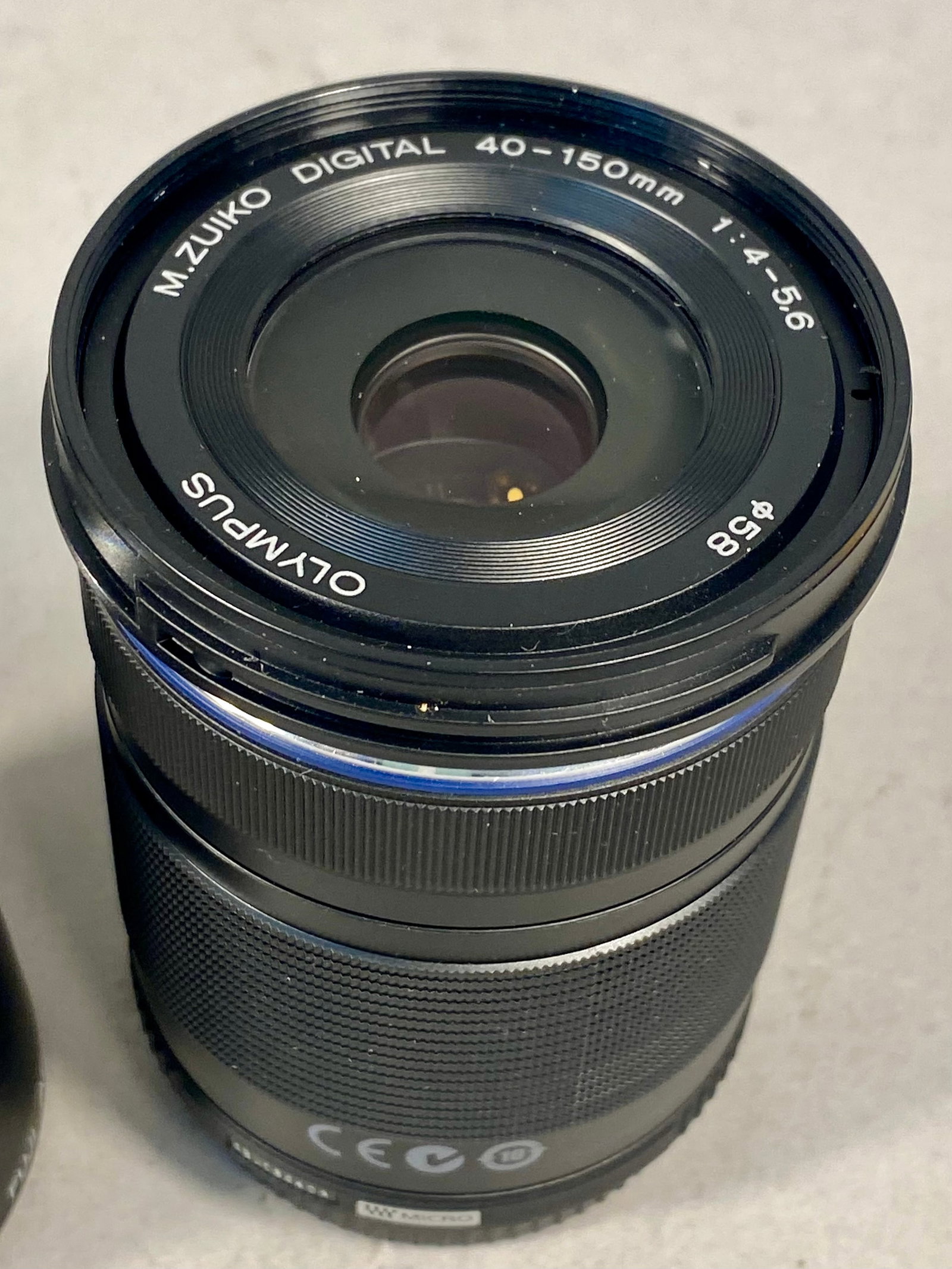 Olympus OM-D E-M10 Mark II Mirrorless Digital Camera Kit - 11