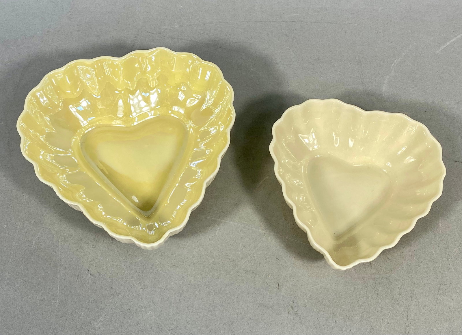 Belleek Irish Parian China Limpet Pattern Heart-Shaped Dishes (1 of 5)