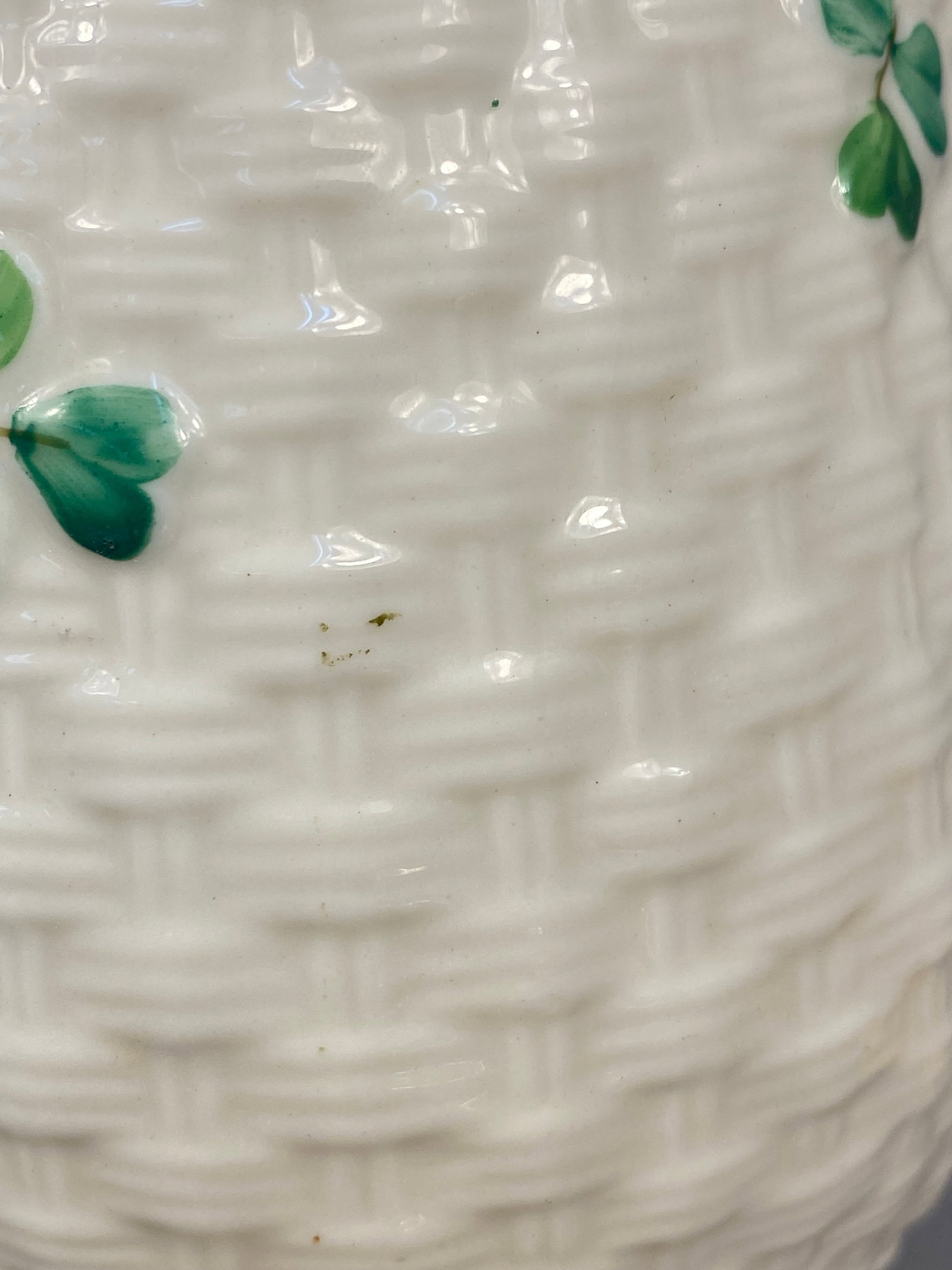 Irish Belleek Shamrock Pattern Porcelain Tableware - 7
