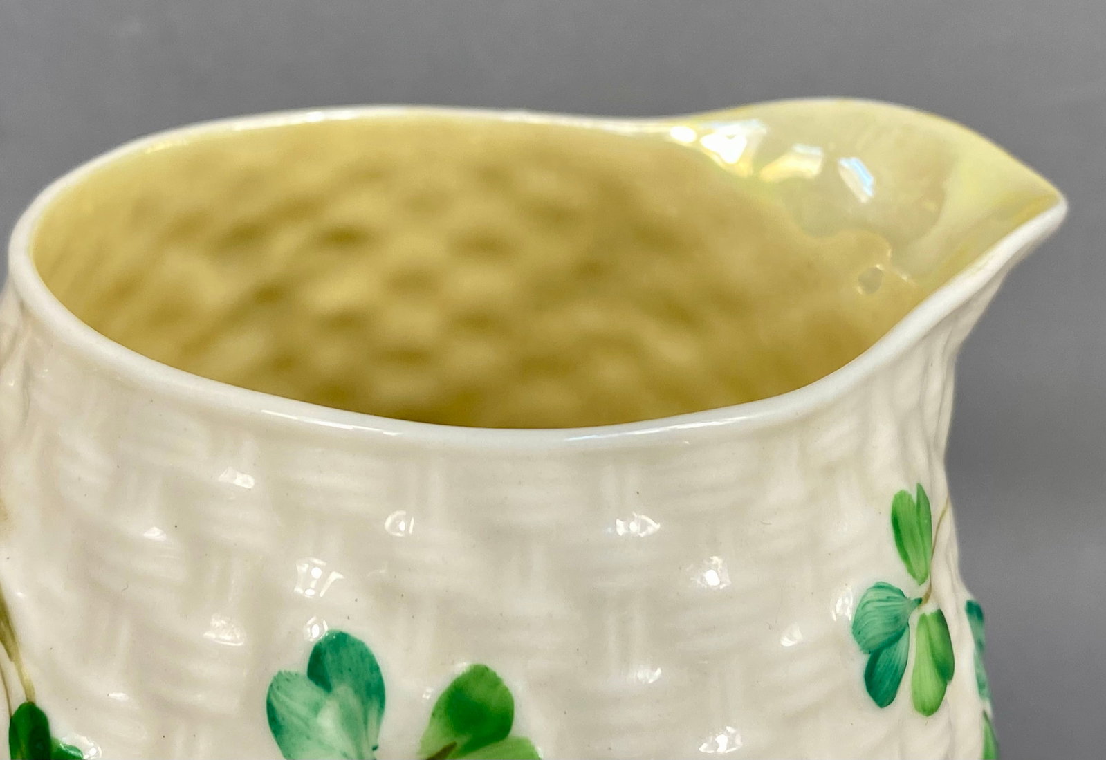 Irish Belleek Shamrock Pattern Porcelain Tableware - 8