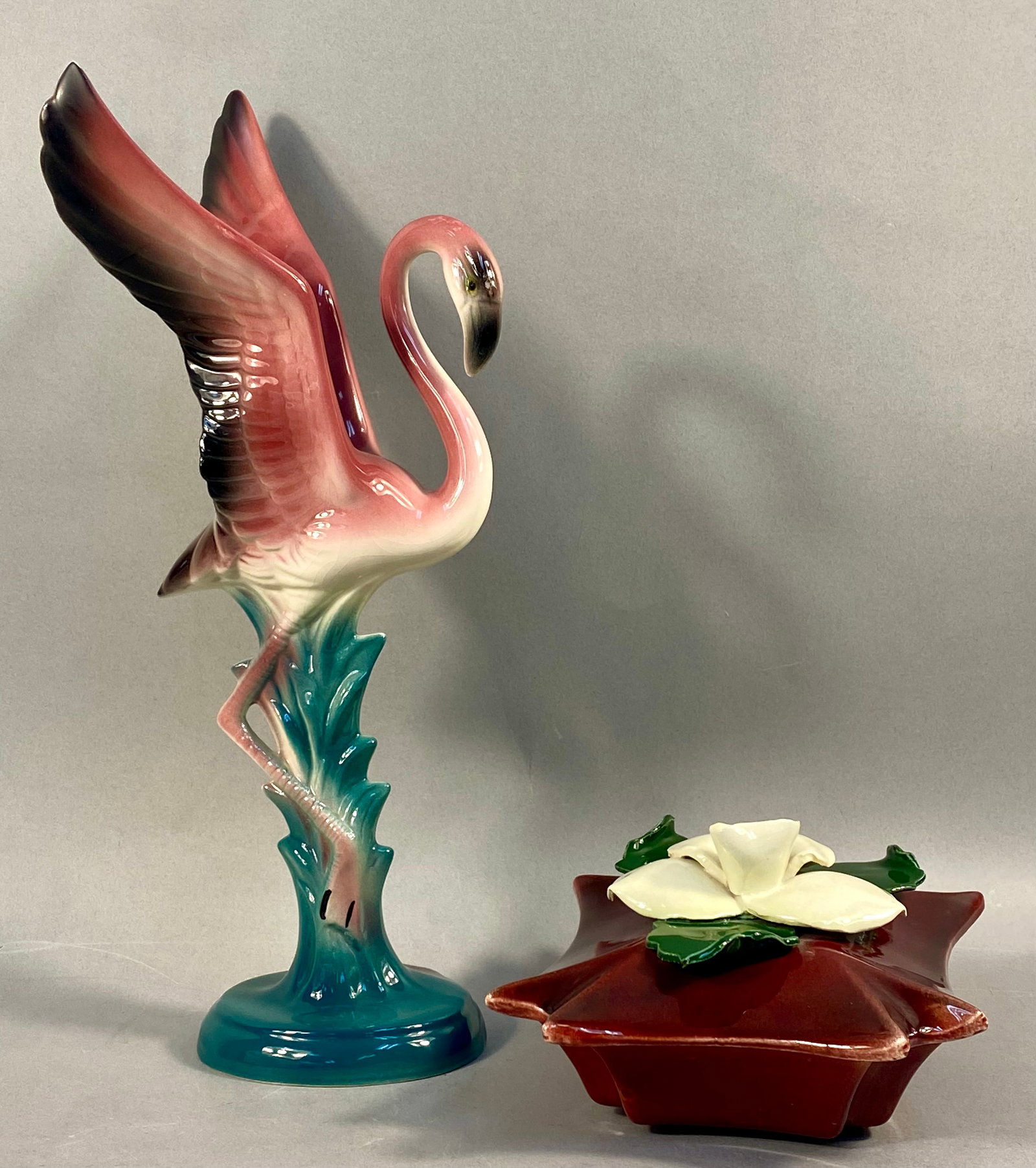 Hull Pottery Flamingo Figurine &Lidded Ceramic Box (1 of 12)