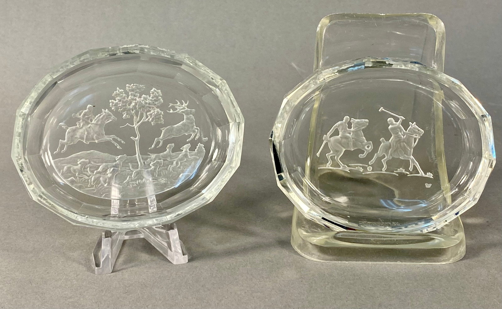 Vintage Art Deco Intaglio Cut Crystal Sporting Dishes (1 of 10)