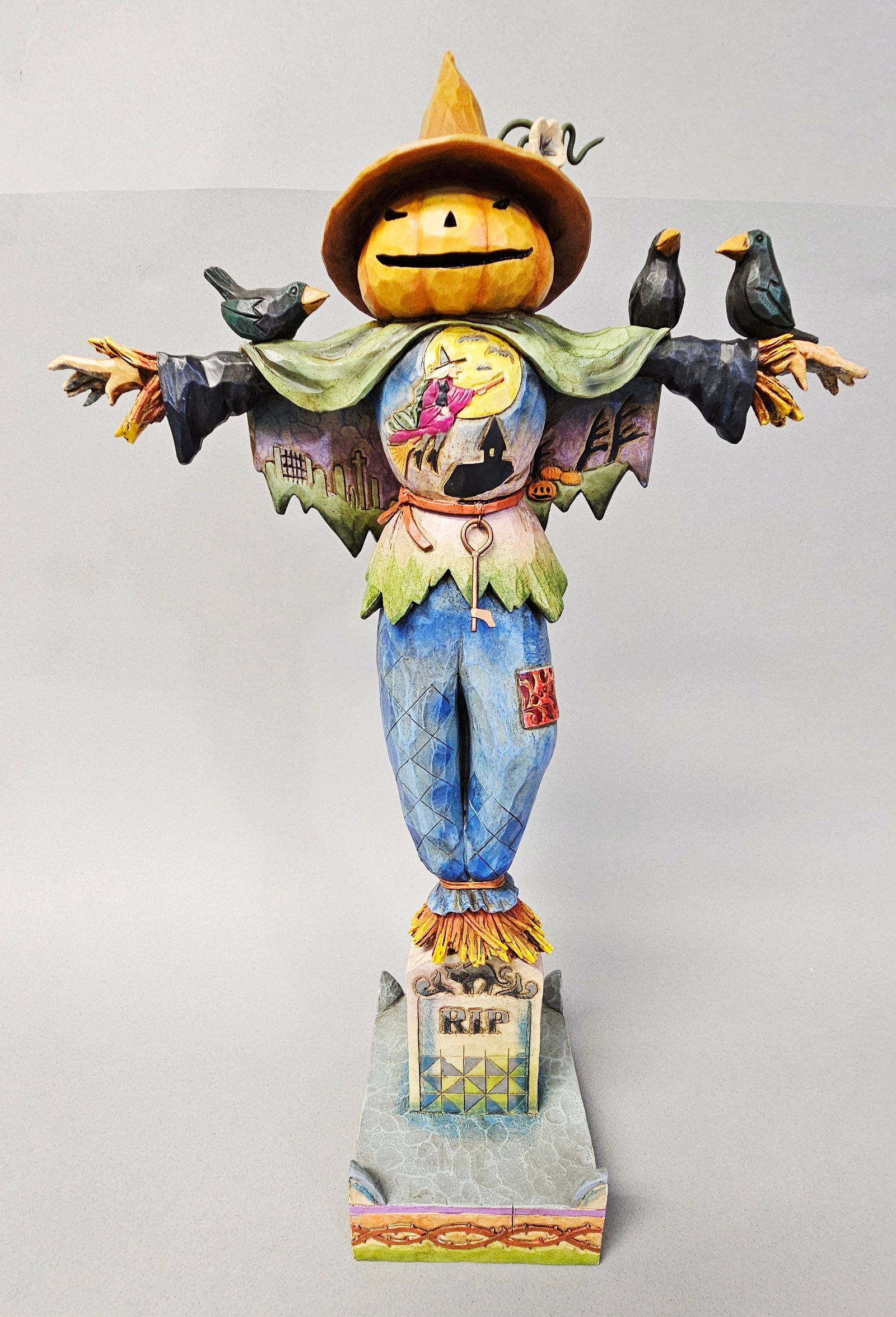 Jim Shore Graveyard Guardian Scarecrow Figurine (1 of 8)