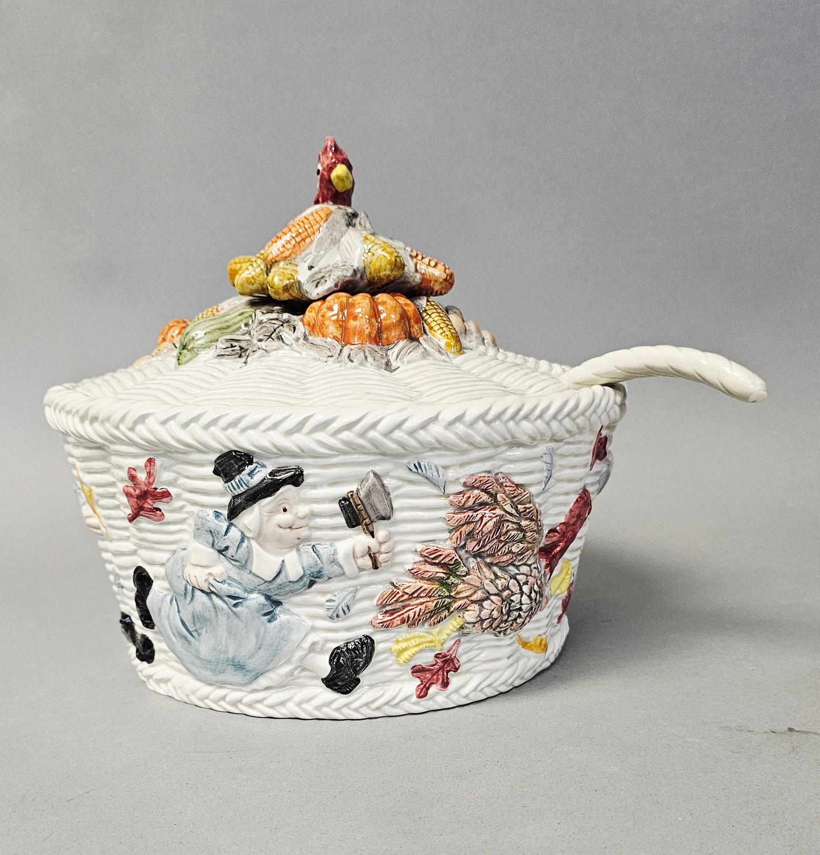Fitz and Floyd Pilgrim's Progress Tureen with Lid & Ladle: A vintage glazed ceramic soup tureen set from the Fitz and Floyd Pilgrim's Progress collection, dated 1990. This set features a round tureen body and matching lid with a relief-molded basket-weave