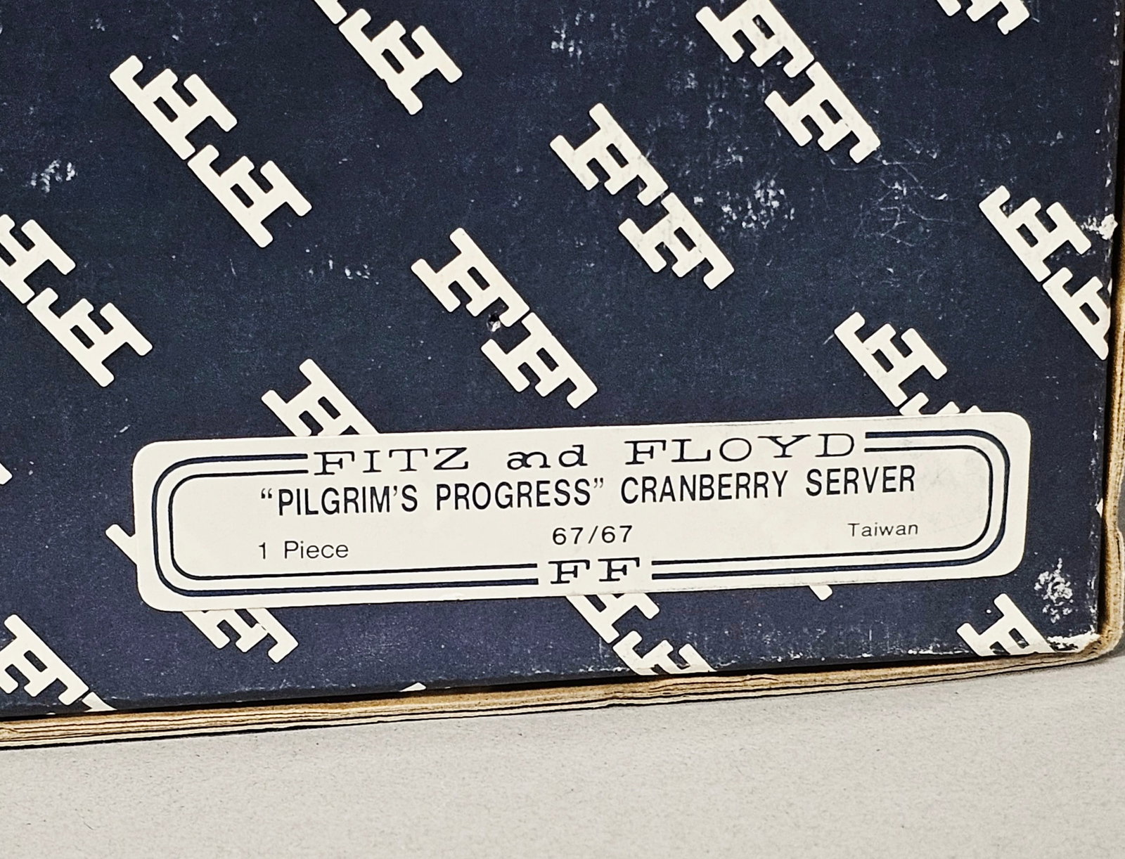 Fitz and Floyd Pilgrim's Progress Cranberry Server - 11