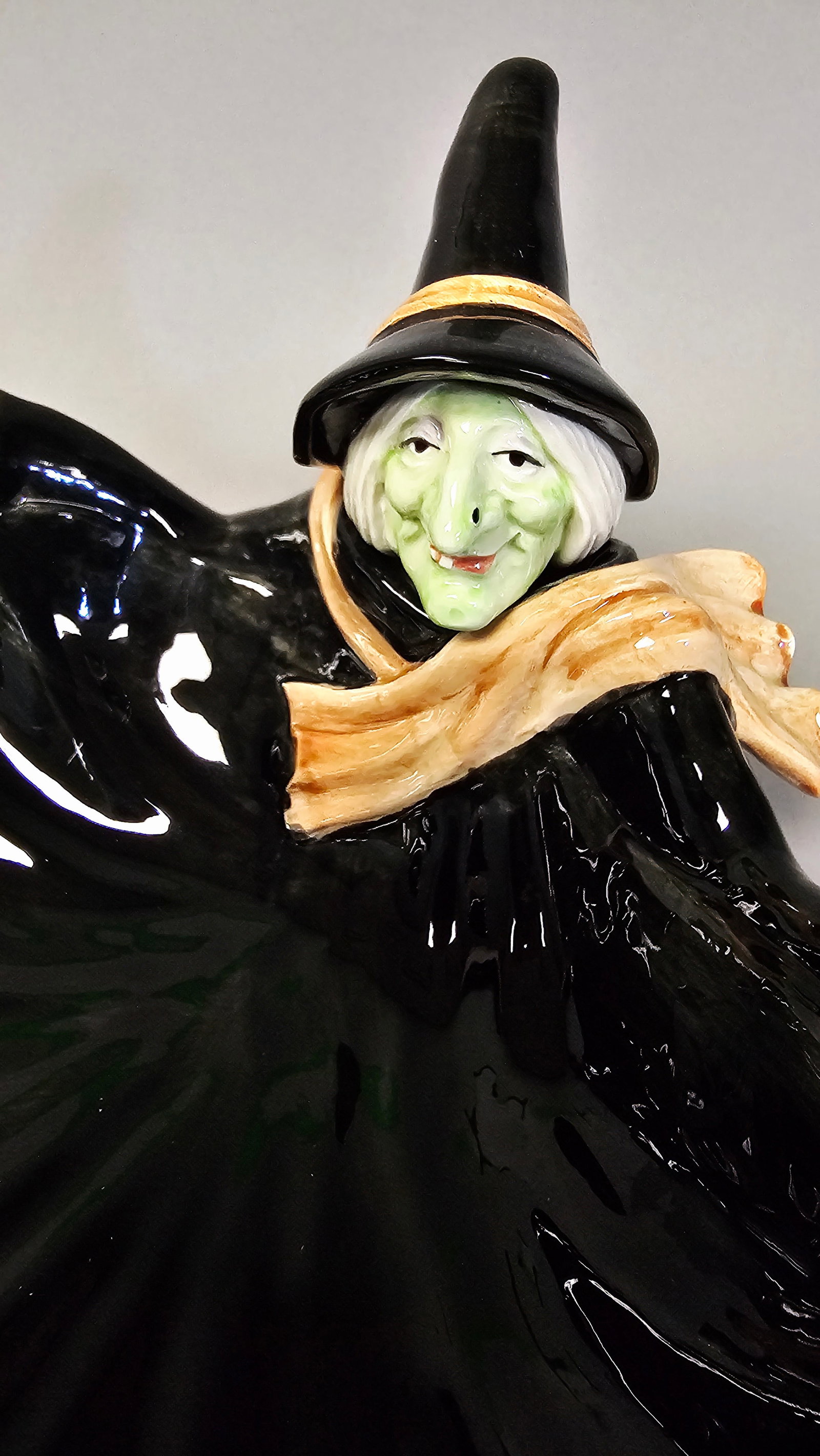 Fitz & Floyd Ceramic Witch Server, 1987 - 2