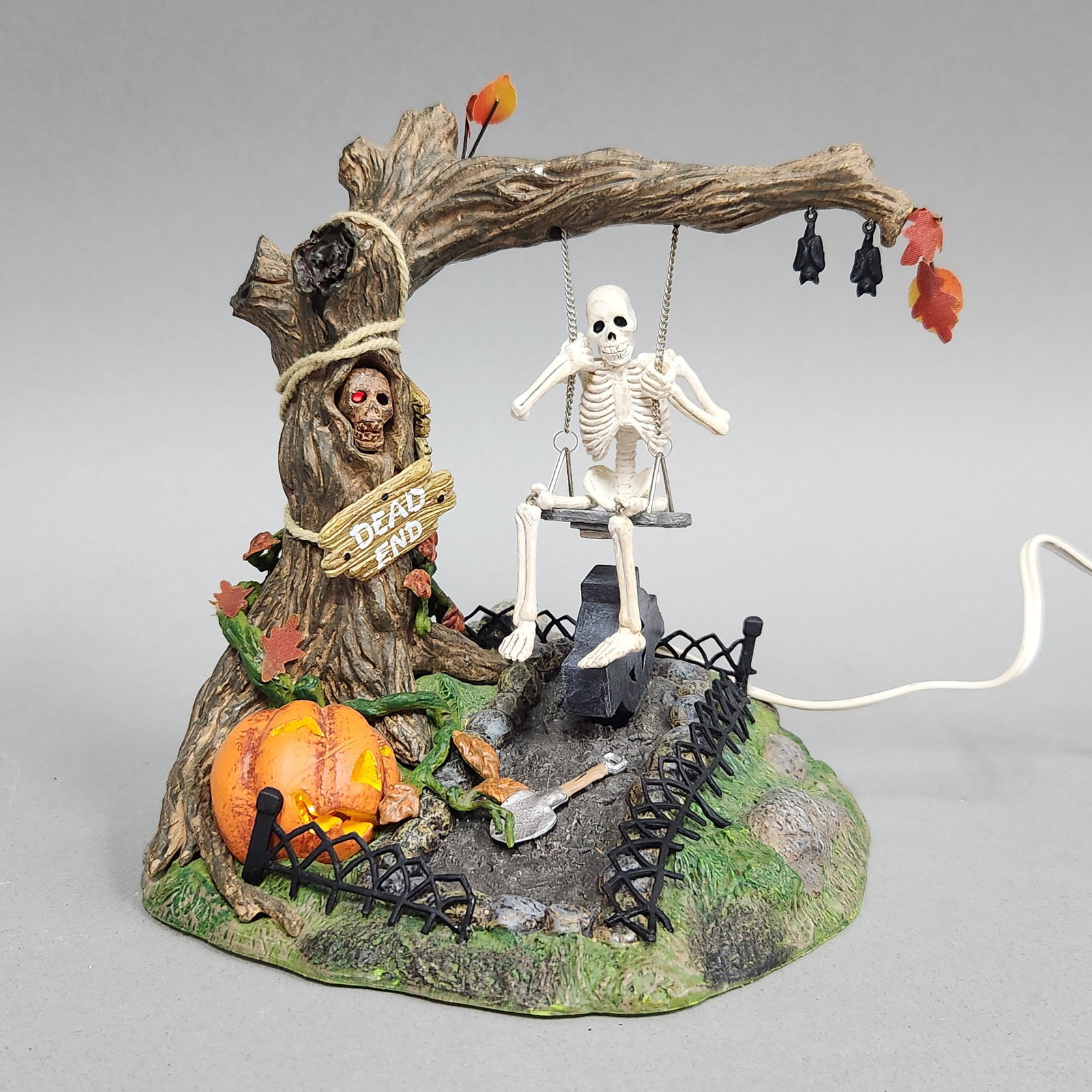 Dept 56 Animated Swinging Skeleton #56.52514 (1 of 4)