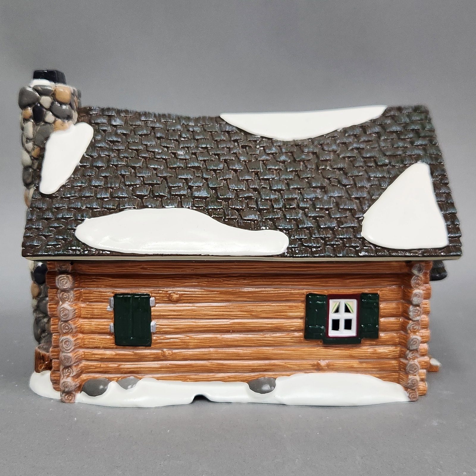 Dept 56 Cedar Point Cabin - 4