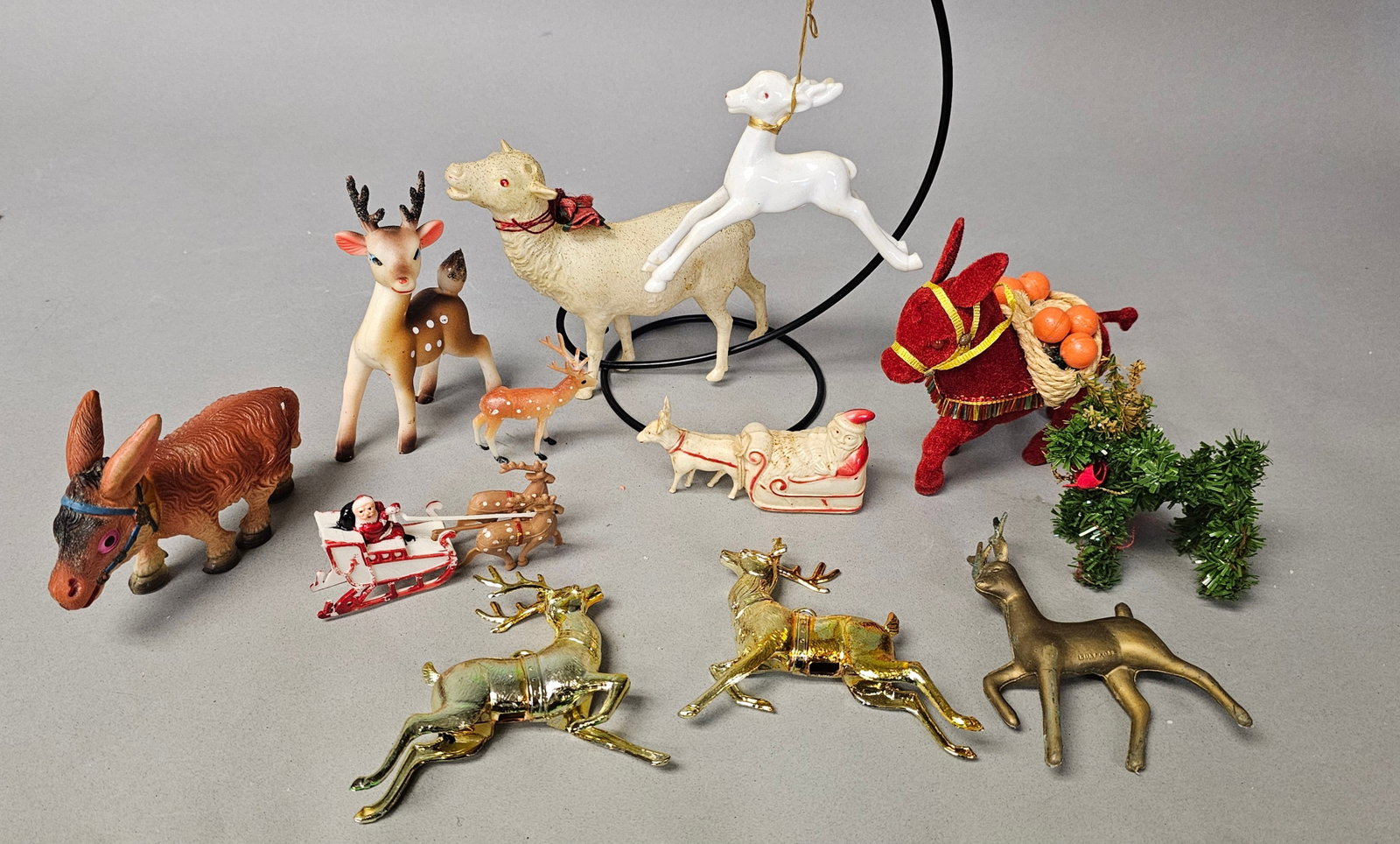 Vintage Mid-Century Christmas Figurines and Ornaments (1 of 6)