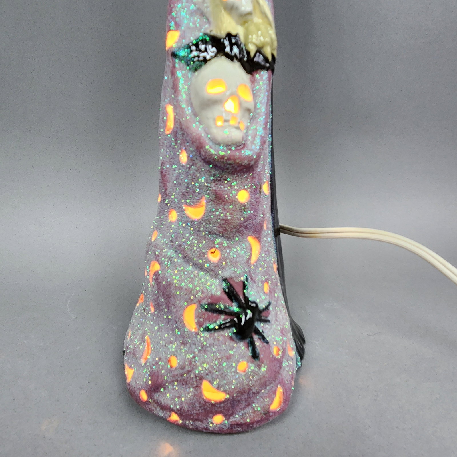 Lighted Ceramic Witch Figurine - 4