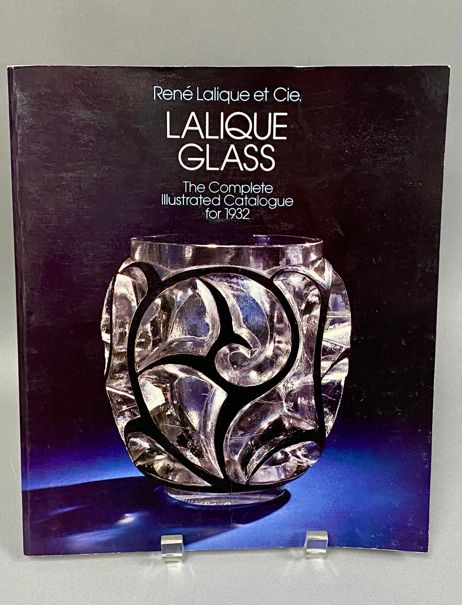 Ren?© Lalique et Cie. Lalique Glass Catalogue (1 of 5)