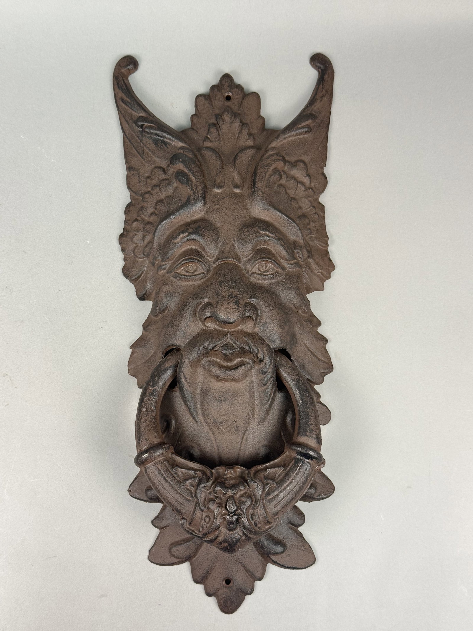 Gothic Cast Iron Green Man Door Knocker (1 of 11)