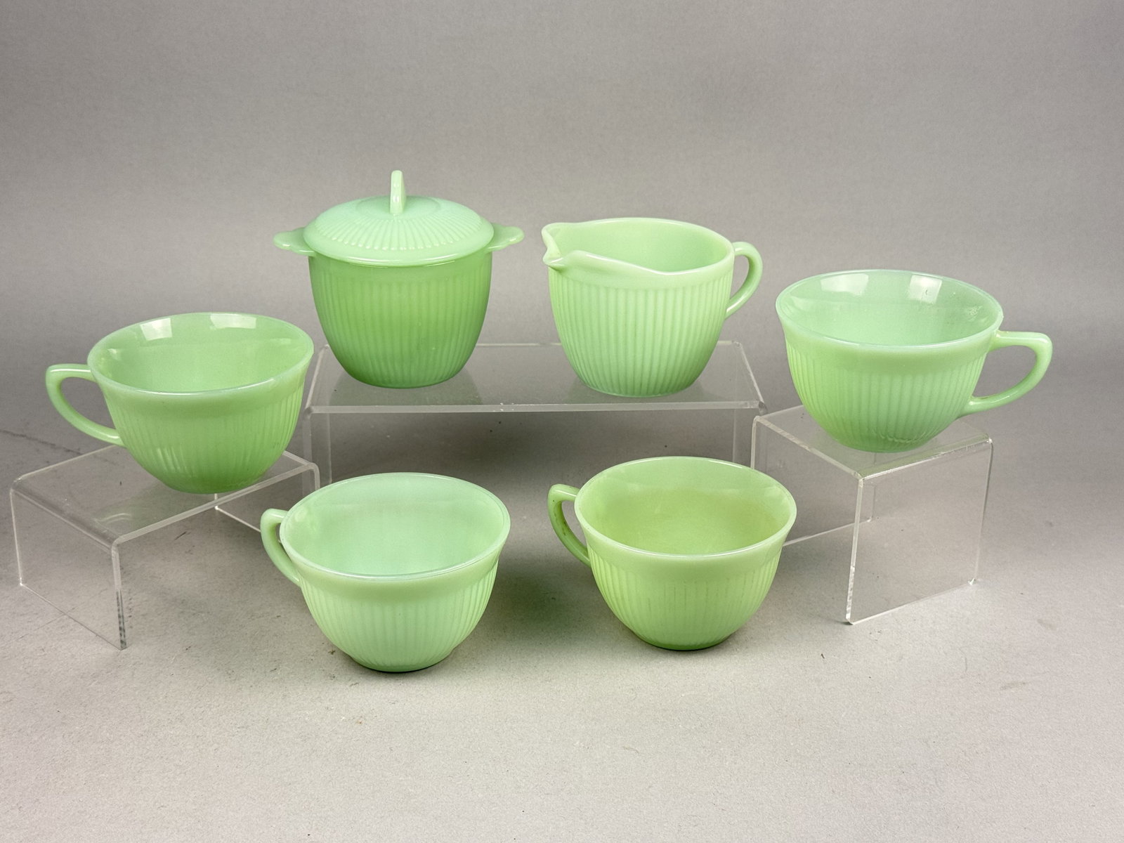 A Set of Fire-King Jane Ray Jadeite Glassware (1 of 9)