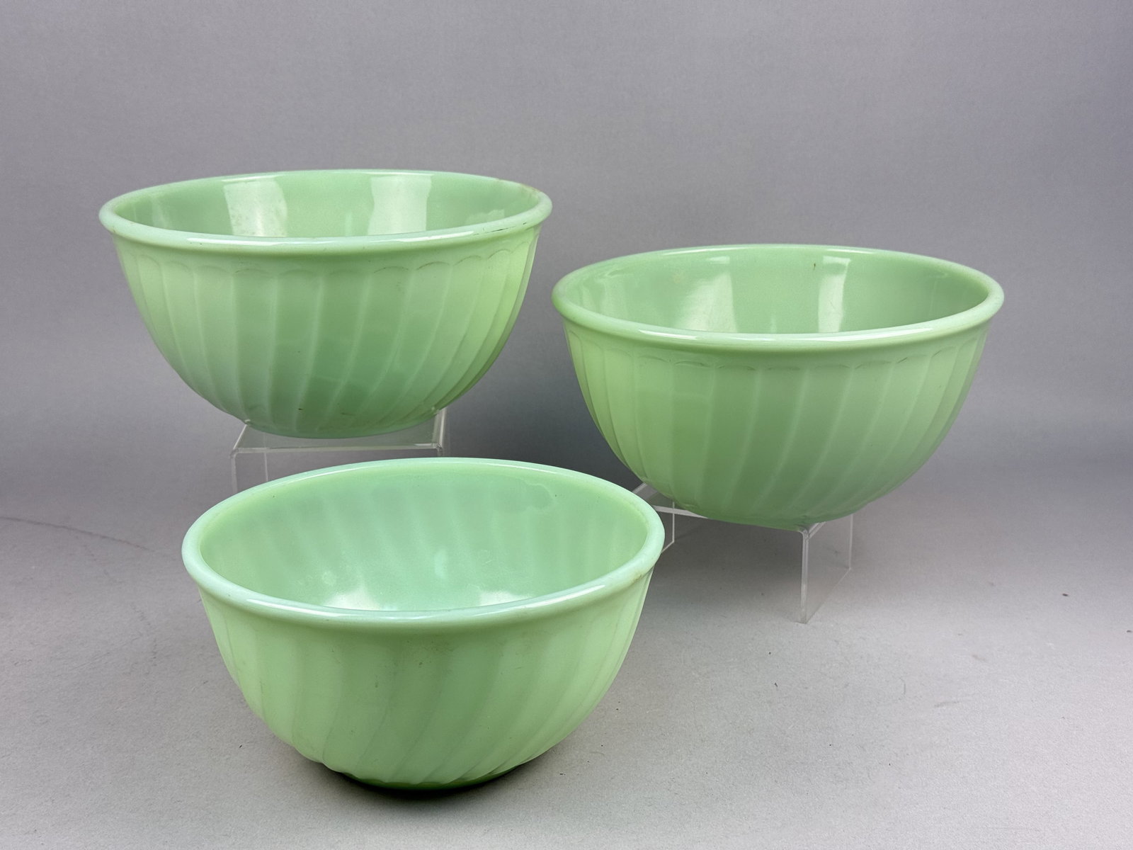A Trio of Fire-King Jadeite Swirl Mixing Bowls (1 of 7)