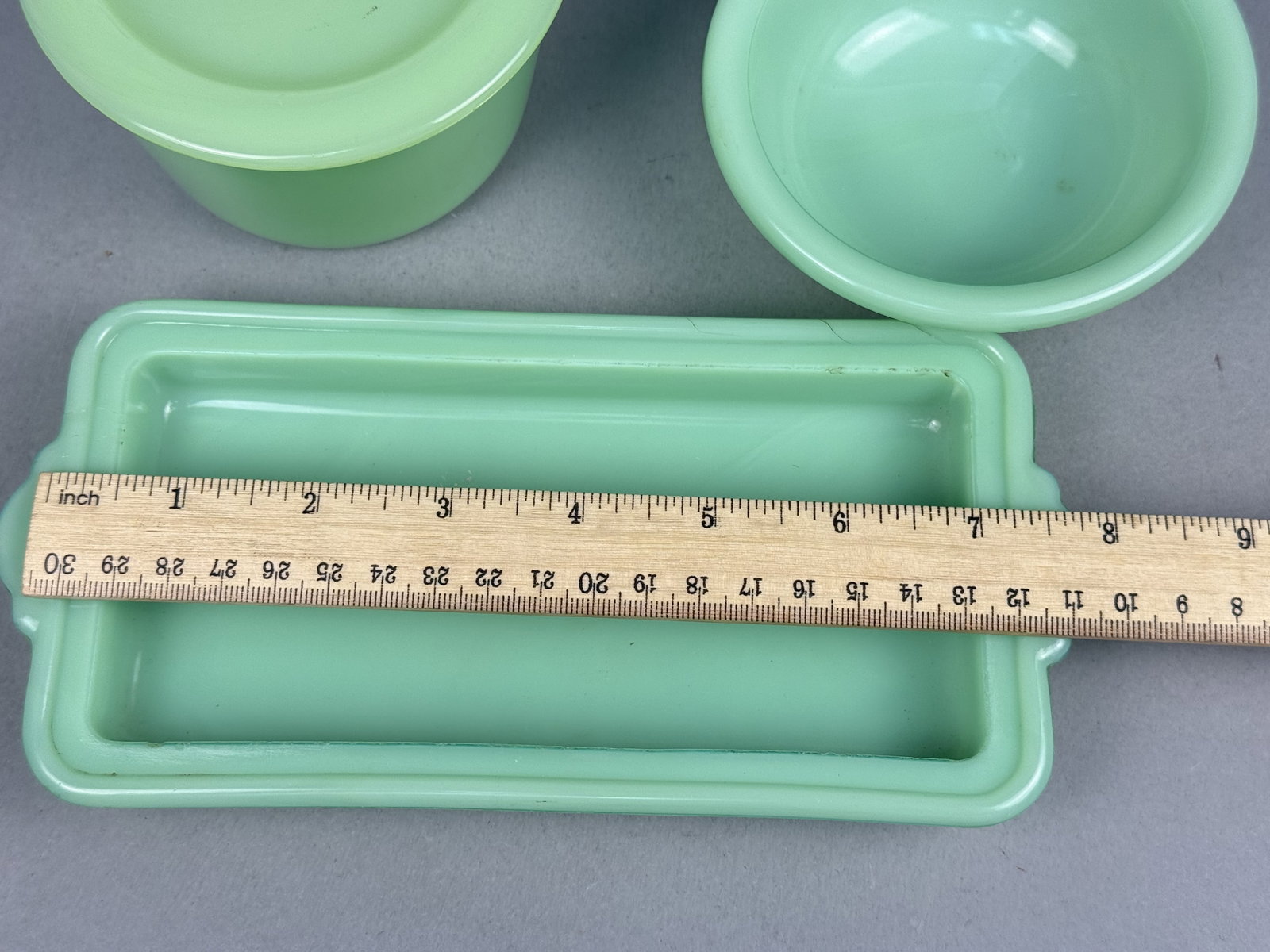 McKee Jadeite Uranium Glass Kitchenware - 7