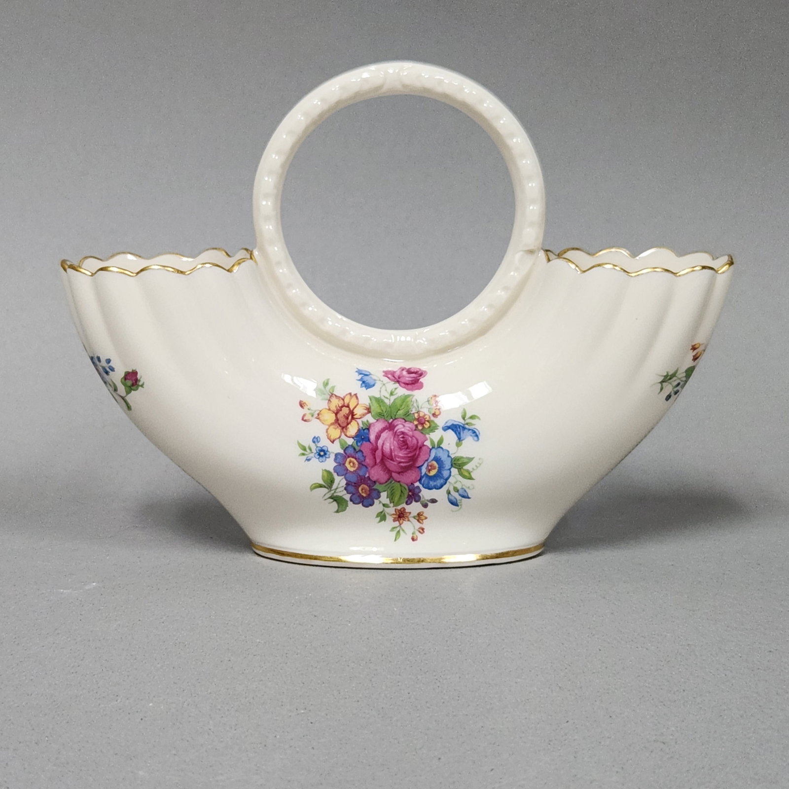 Lenox Double Wedding Basket Vase (1 of 4)