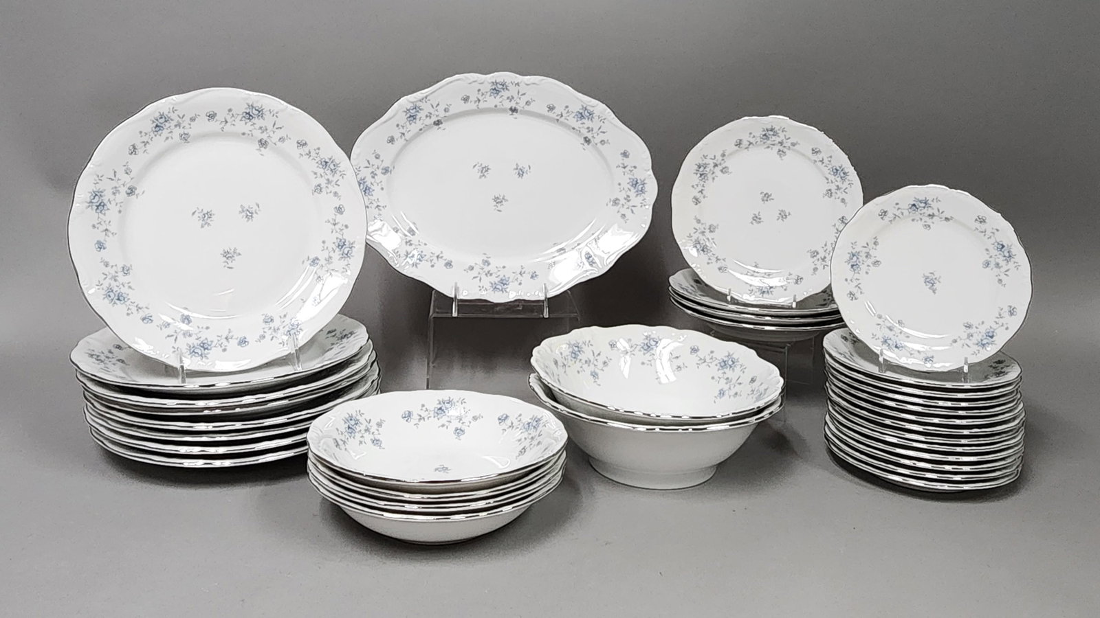 Johann Haviland Porcelain Dinnerware (1 of 11)