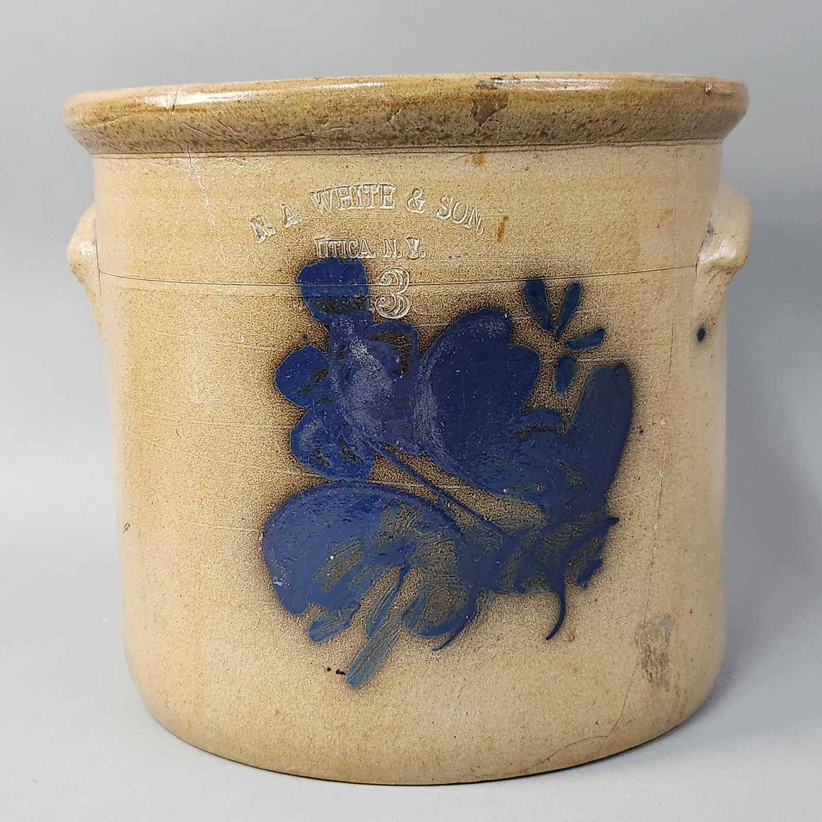 N. A. White and Son Utica N.Y. 3 Gallon Crock (1 of 8)