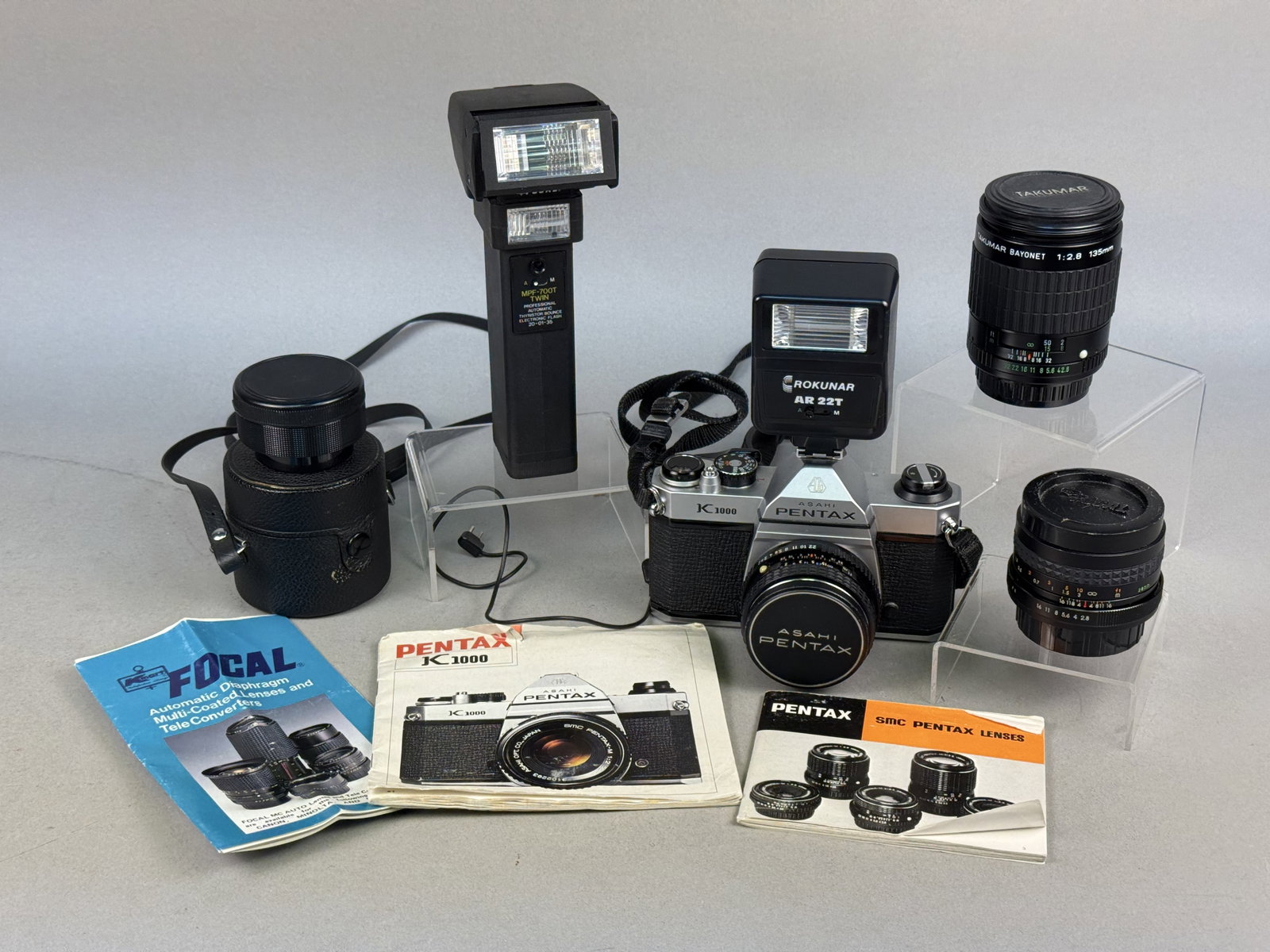 Asahi Pentax K1000 35mm SLR Camera Equipment (1 of 14)