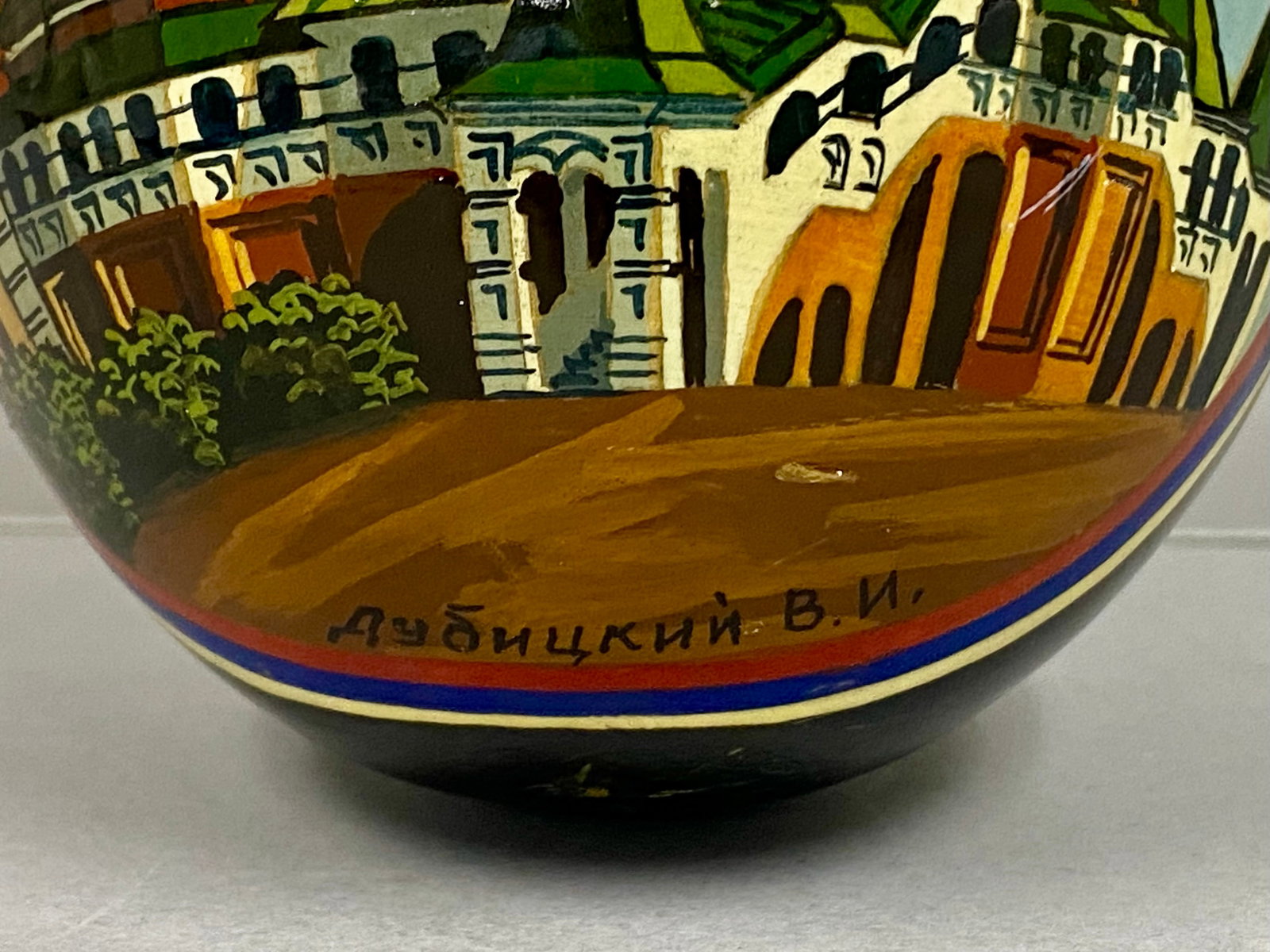 2 Russian Decorative Eggs, Signed - 3