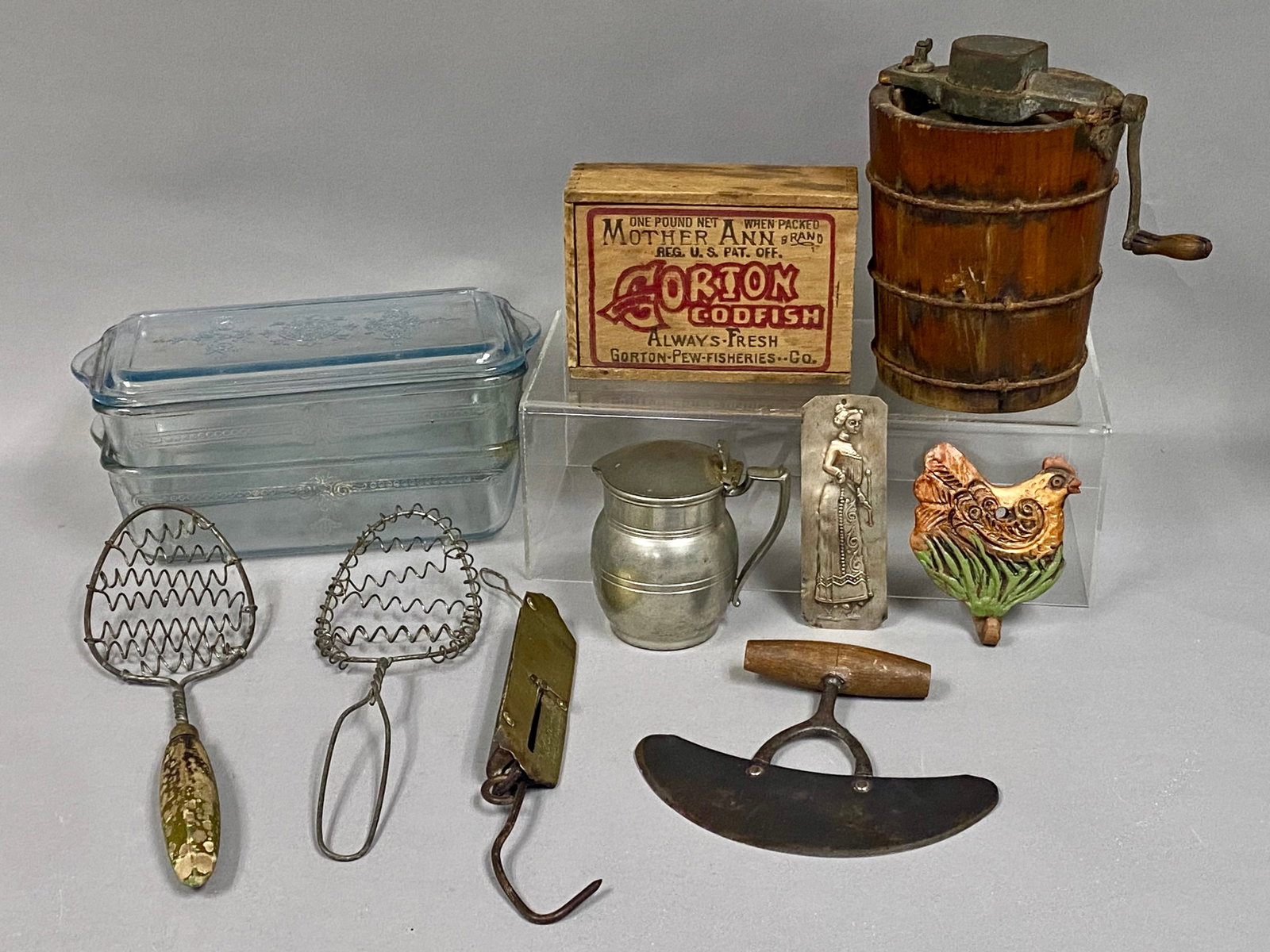 Vintage American Kitchenware & Household Items (1 of 11)