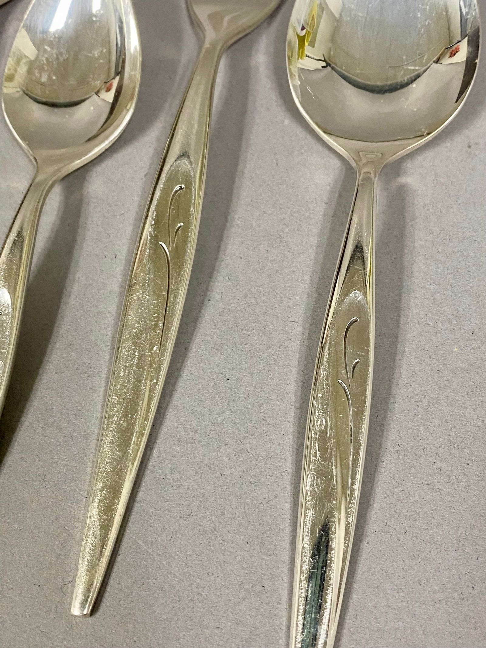 Oneida Community Flight Pattern Silverplate Flatware - 4