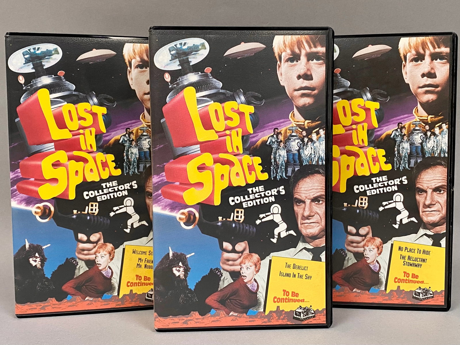 3 Lost in Space The Collector's Edition VHS Tapes (1 of 4)