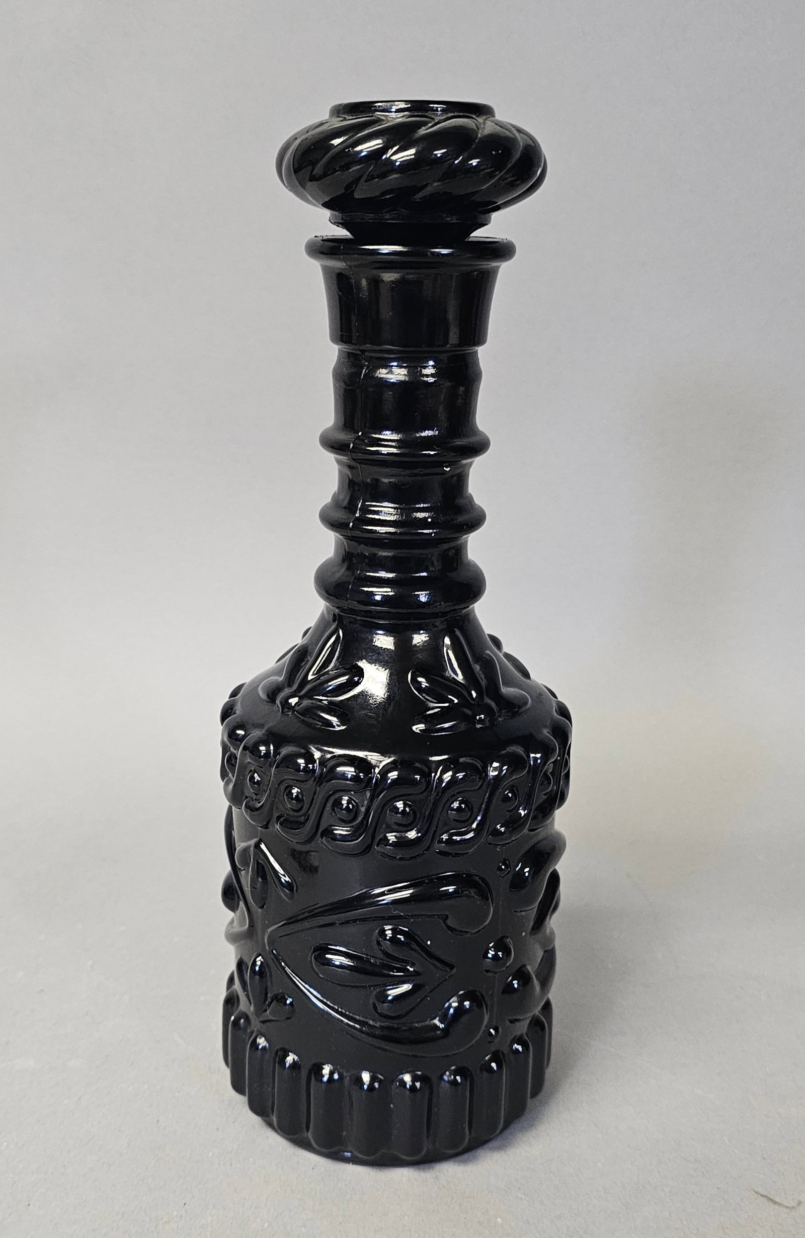 Jim Beam Black Glass Liquor Decanter (1 of 6)