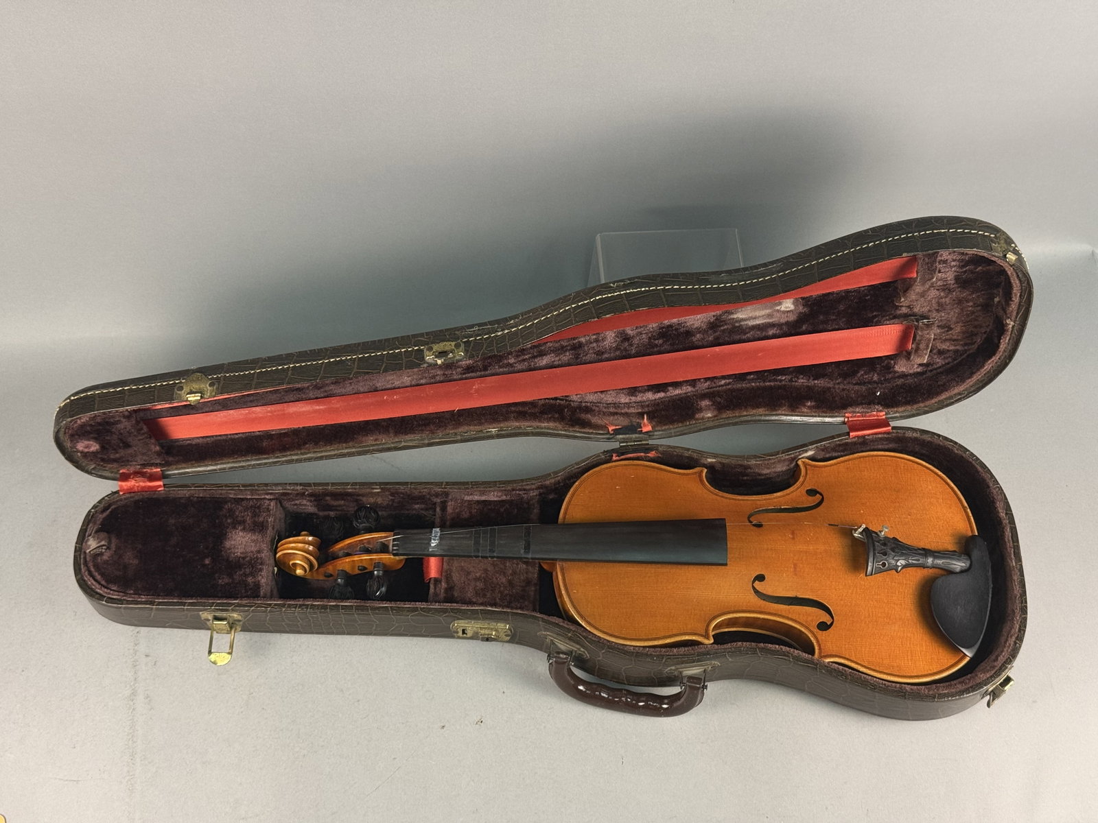 4/4 Robert NÄ‚Ä½rnberger Violin, 1918 (1 of 16)