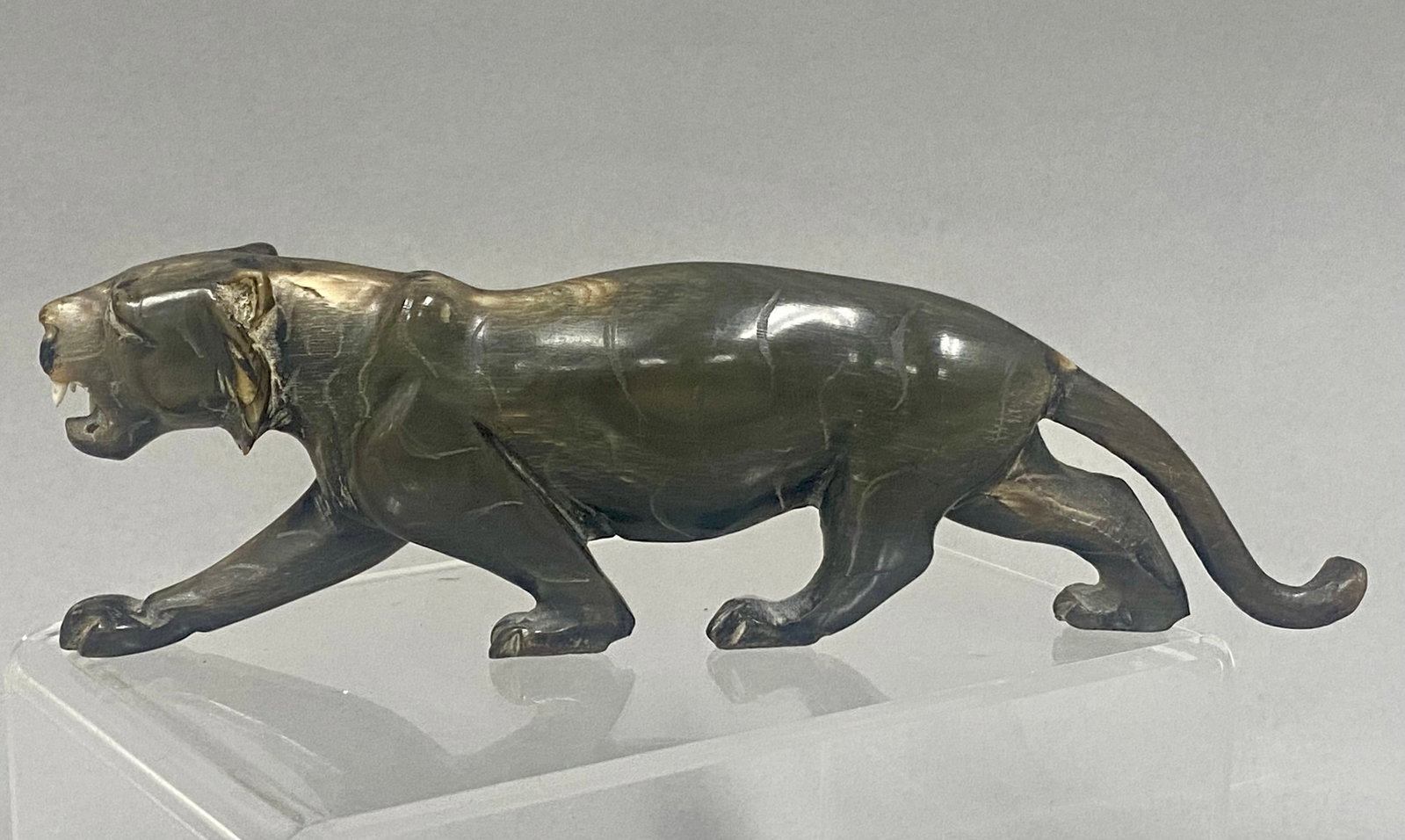 Buffalo Horn Prowling Tiger Sculpture (1 of 8)