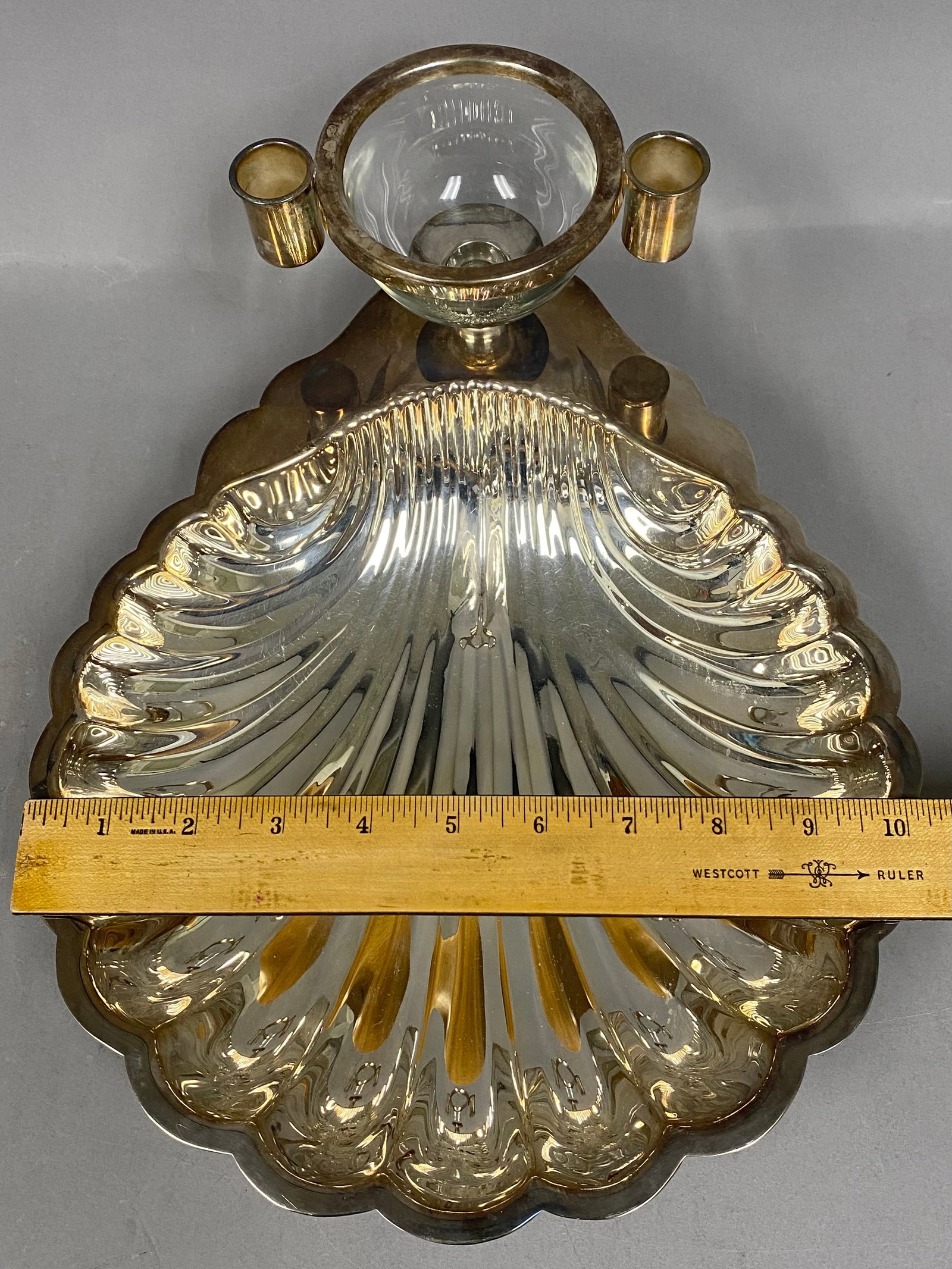 Sheridan Silverplated Shell Seafood Server - 5
