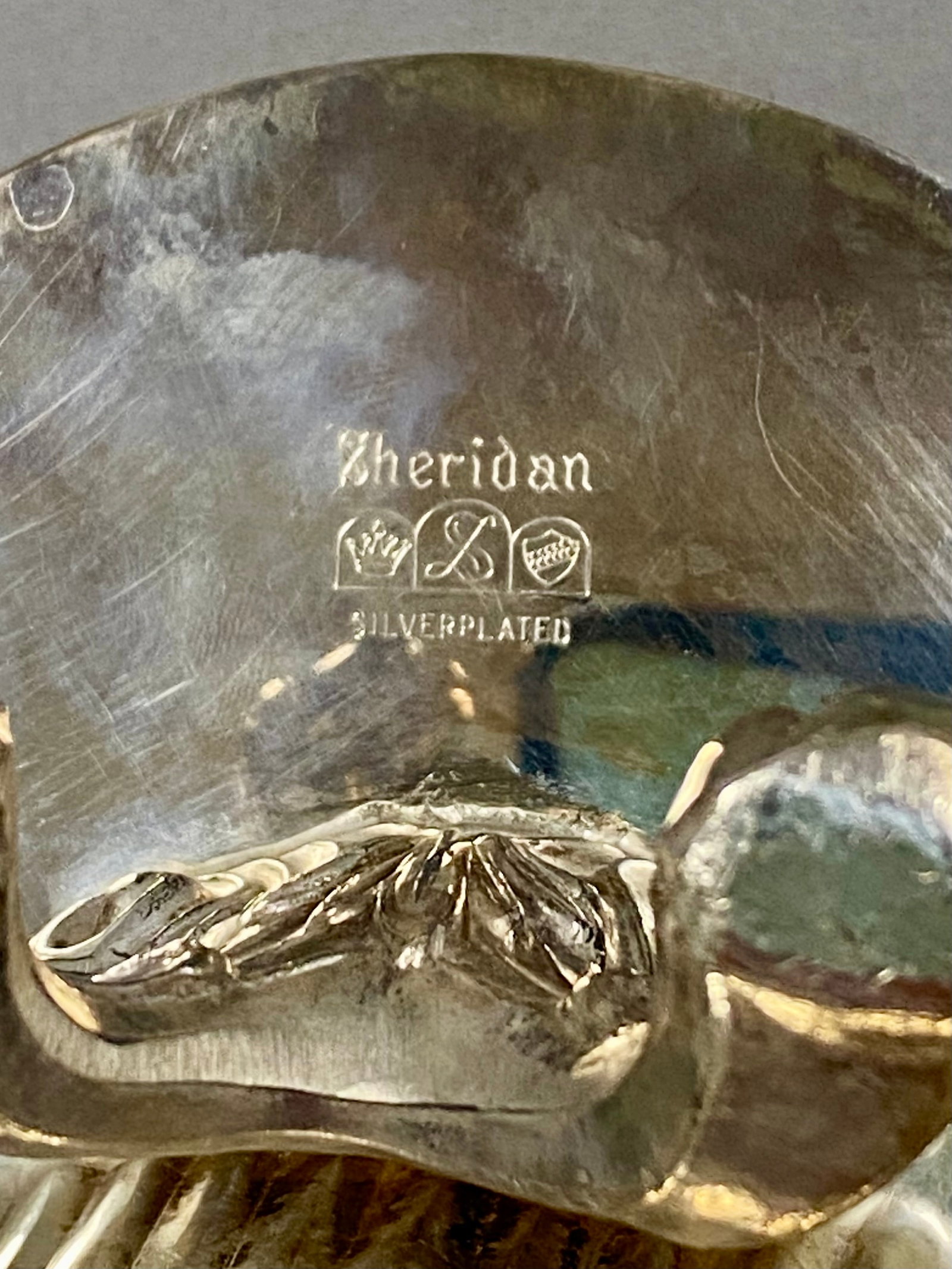 Sheridan Silverplated Shell Seafood Server - 6