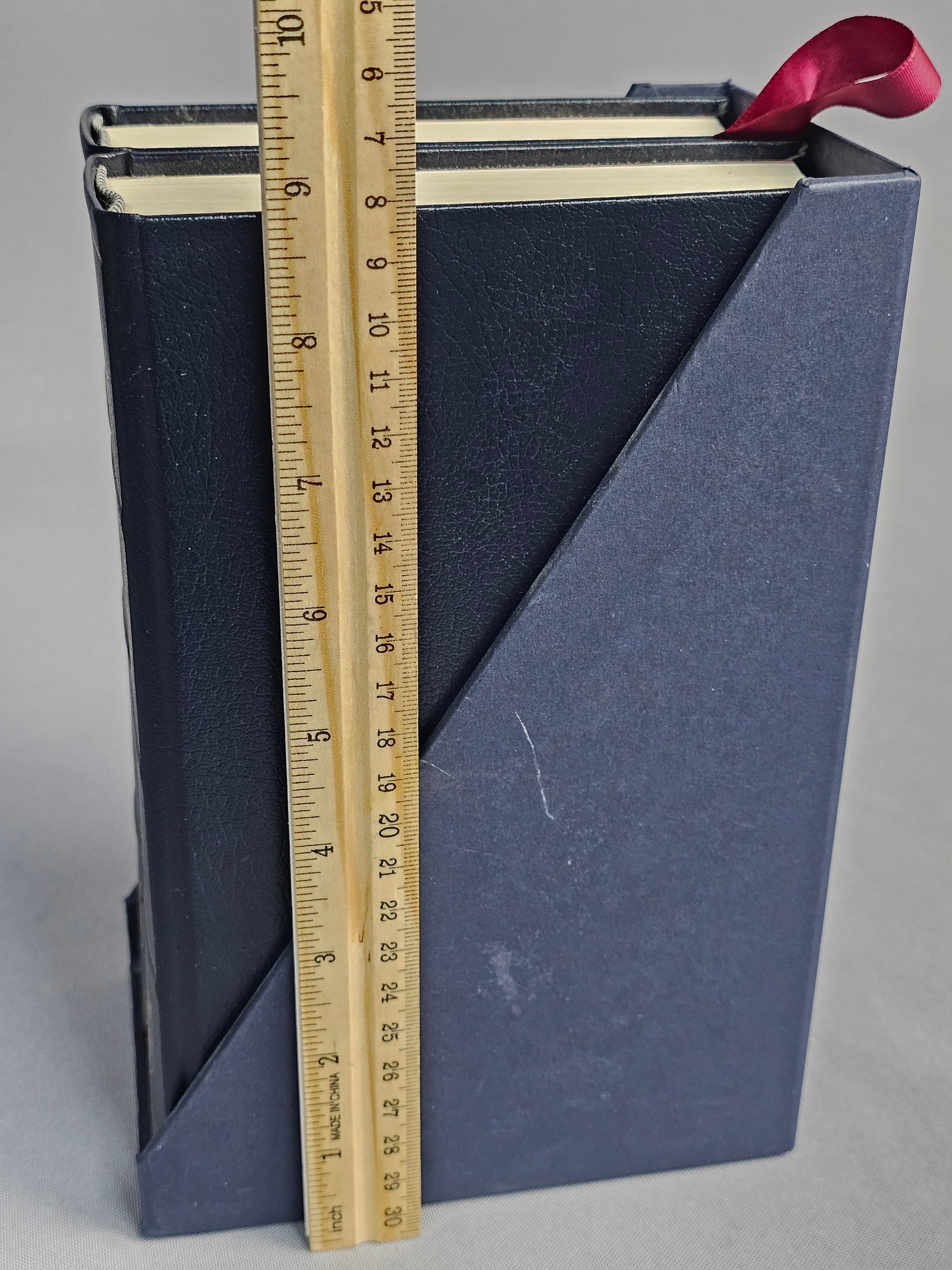 Oxford Reference Two-Volume Set 2000 - 7