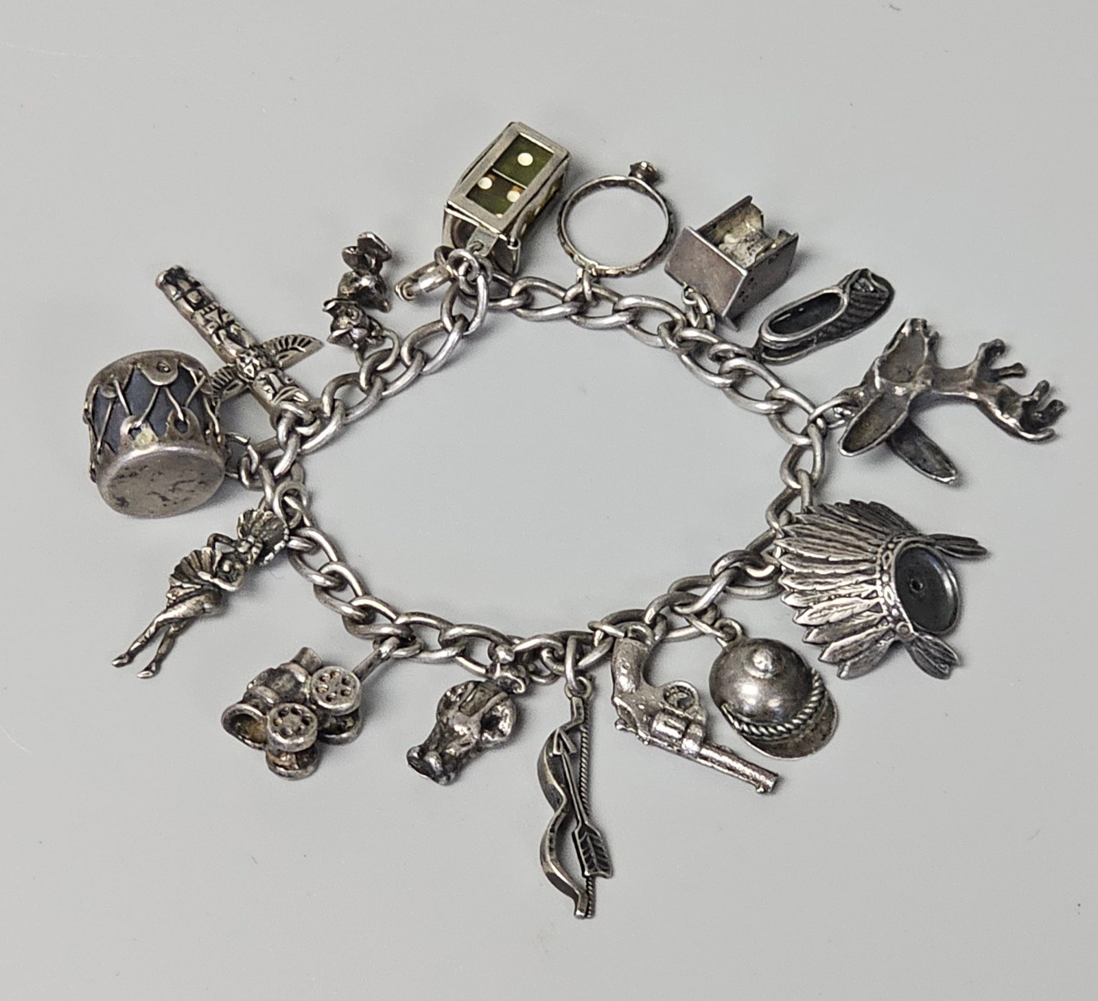 Vintage Sterling Silver Charm Bracelet 33.6 Grams (1 of 11)