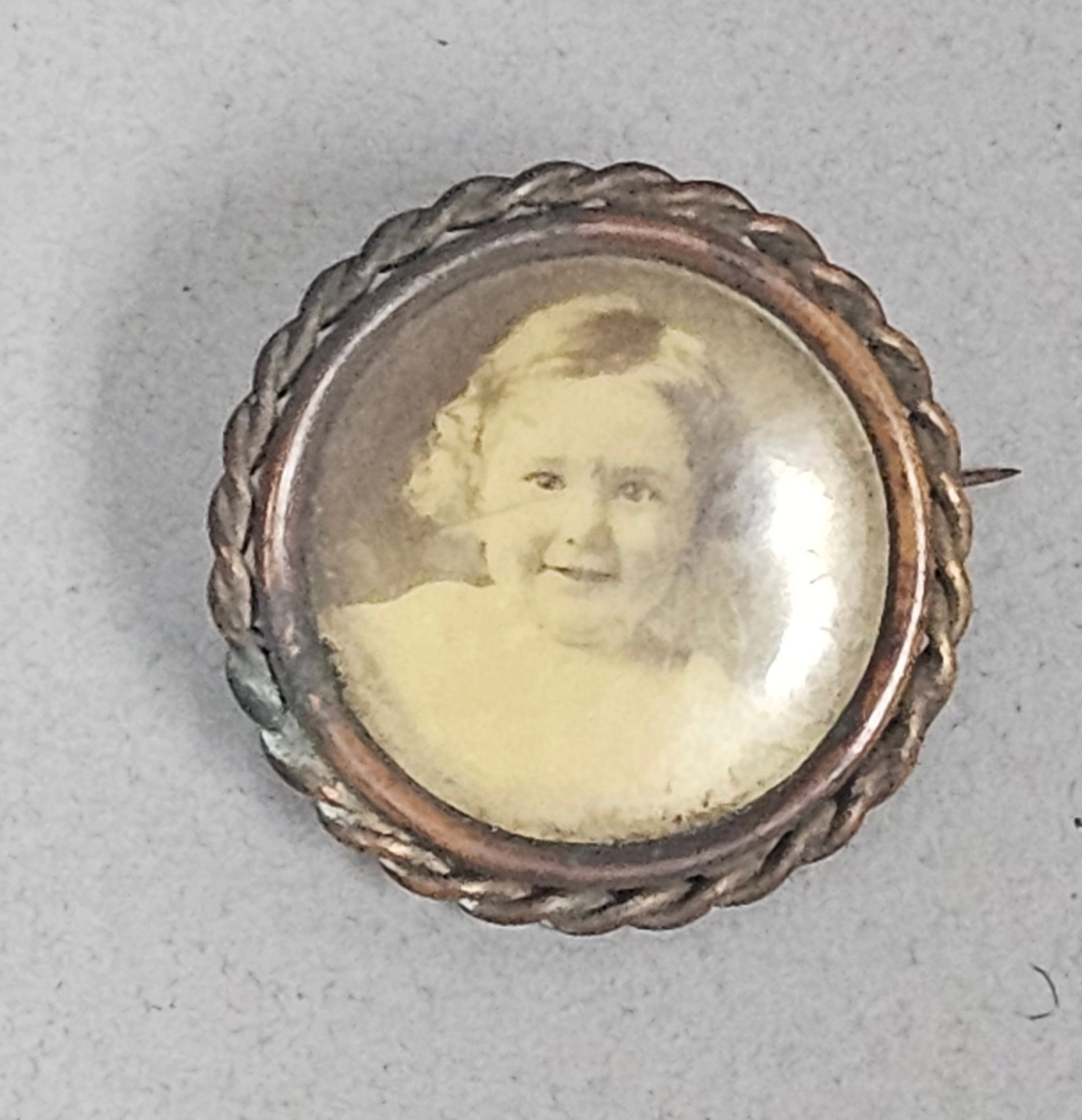 Antique Victorian Child Mourning Brooch (1 of 6)